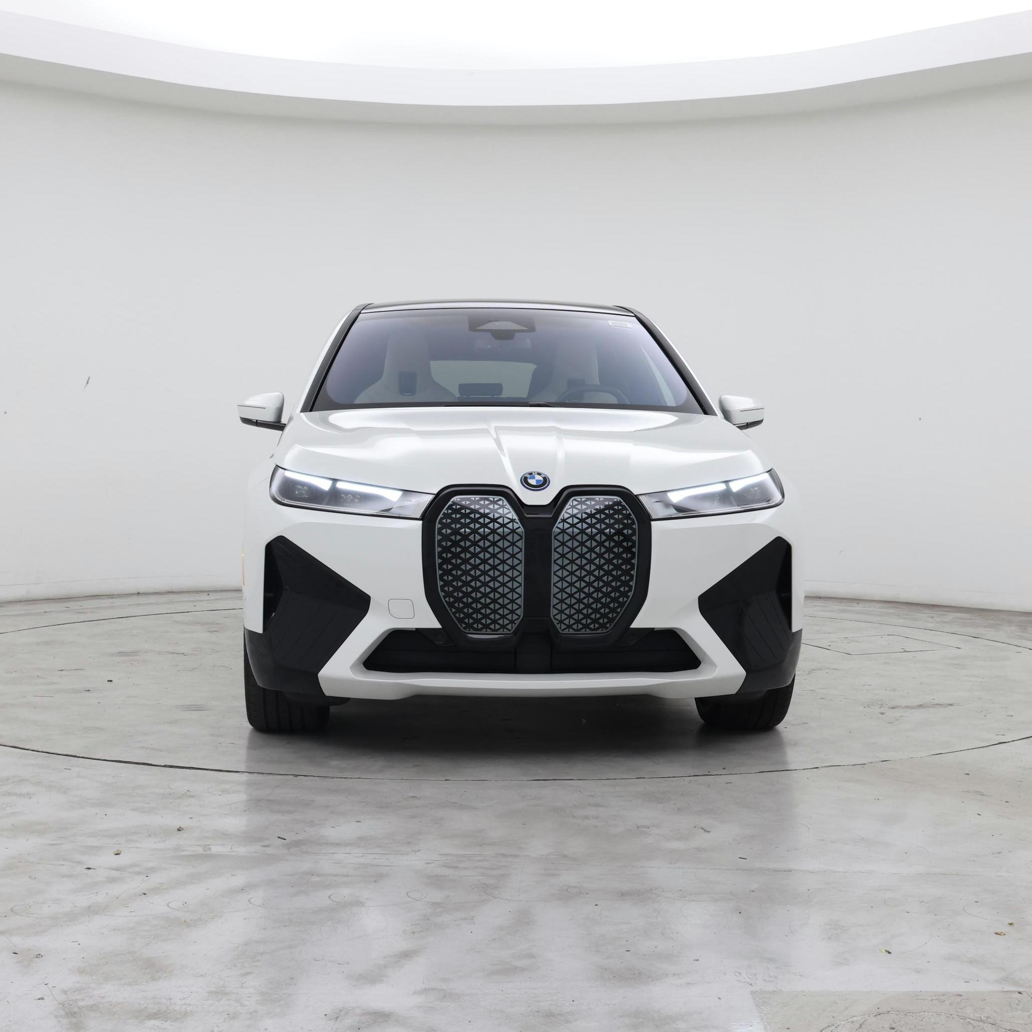 Thumbnail: 2023 BMW iX - 5