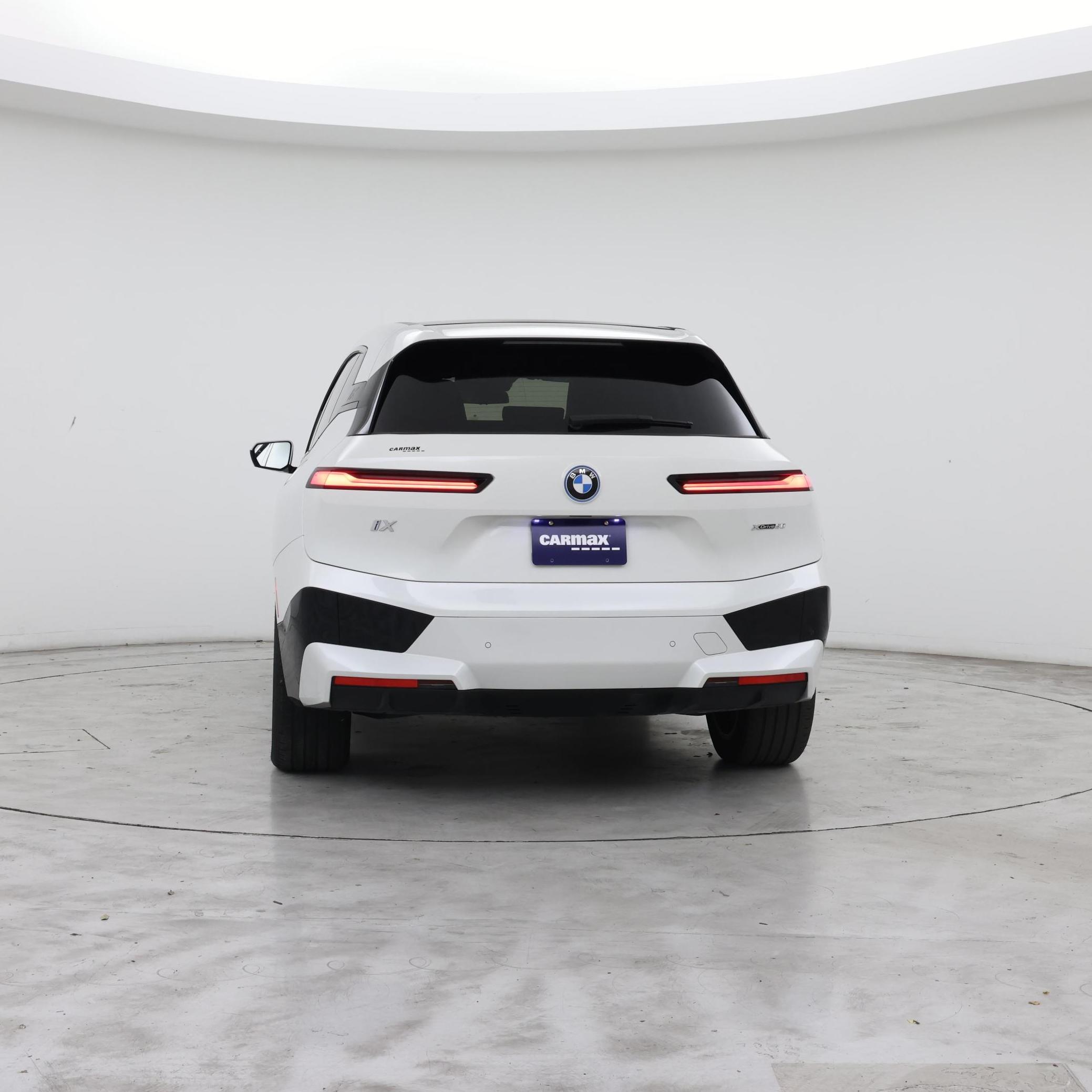 Thumbnail: 2023 BMW iX - 6