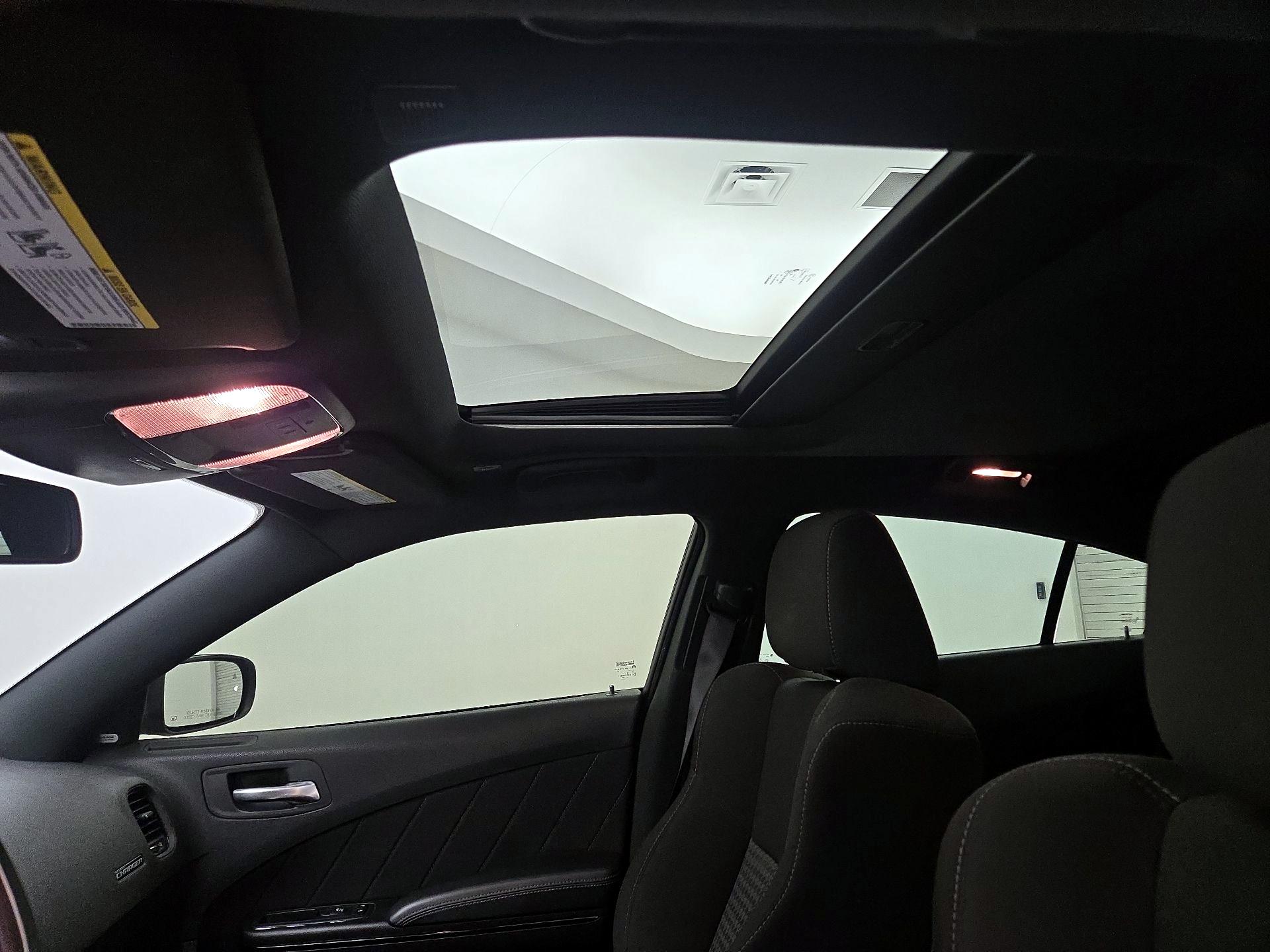 Thumbnail: 2022 Dodge Charger - 19