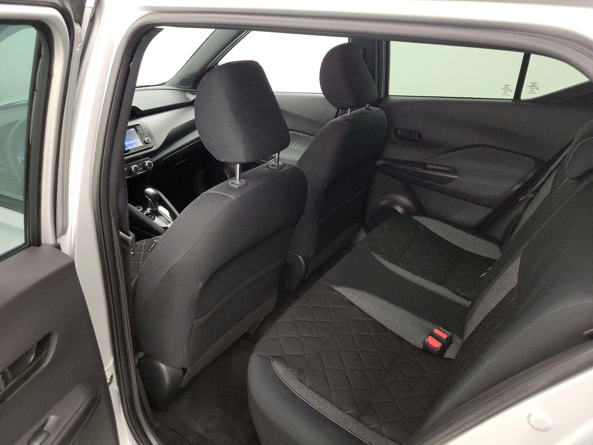 Thumbnail: 2019 Nissan Kicks - 19