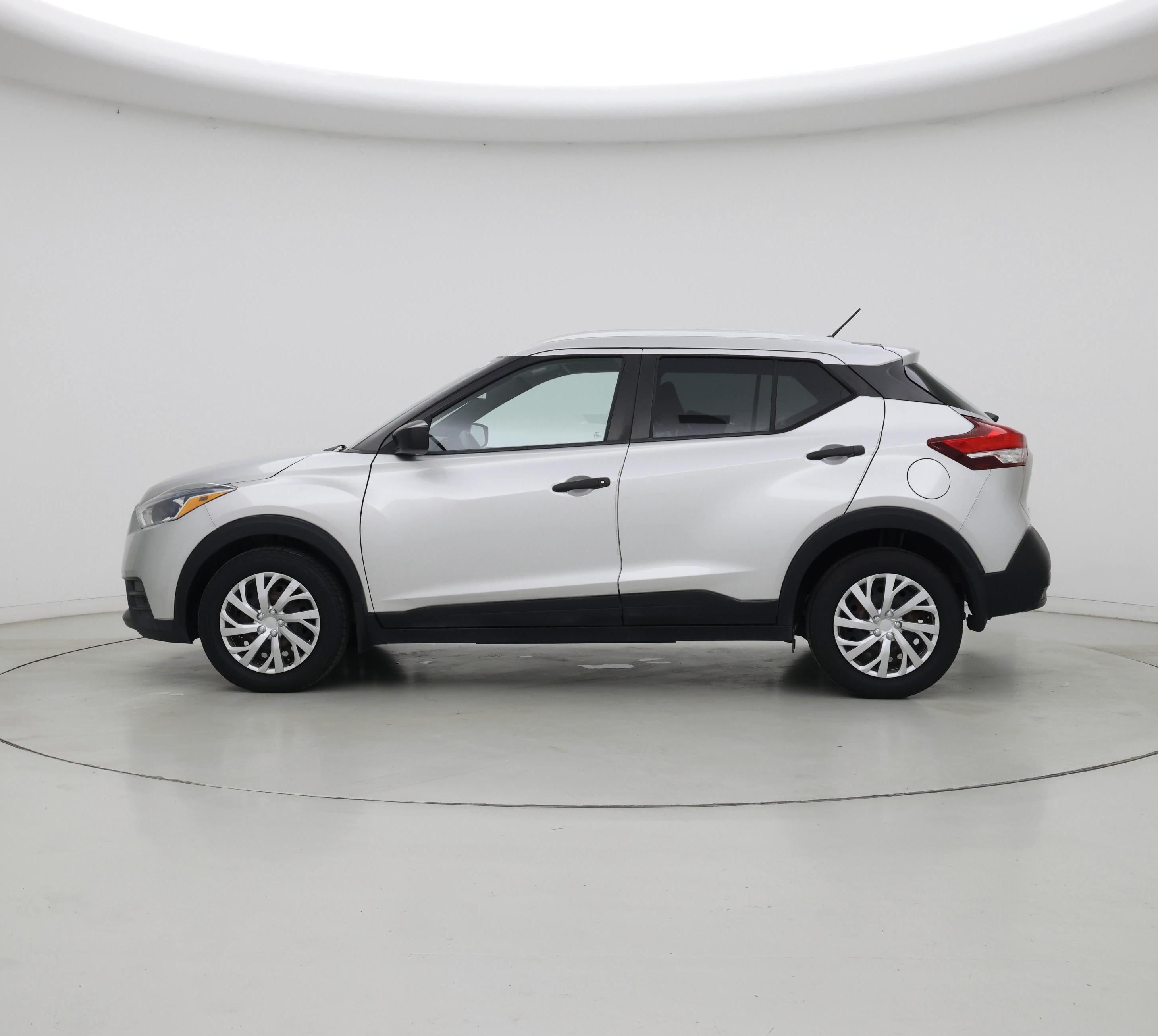 Thumbnail: 2019 Nissan Kicks - 3