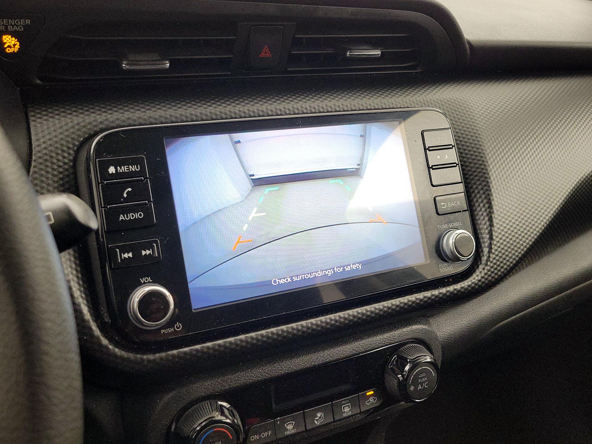 Thumbnail: 2021 Nissan Kicks - 14