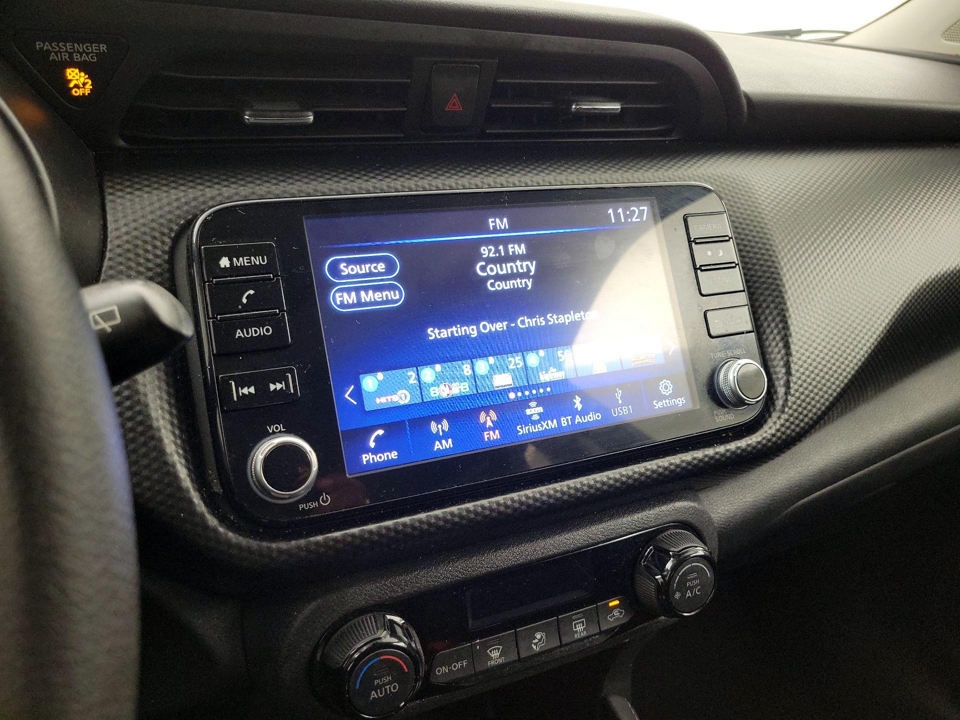 Thumbnail: 2021 Nissan Kicks - 15