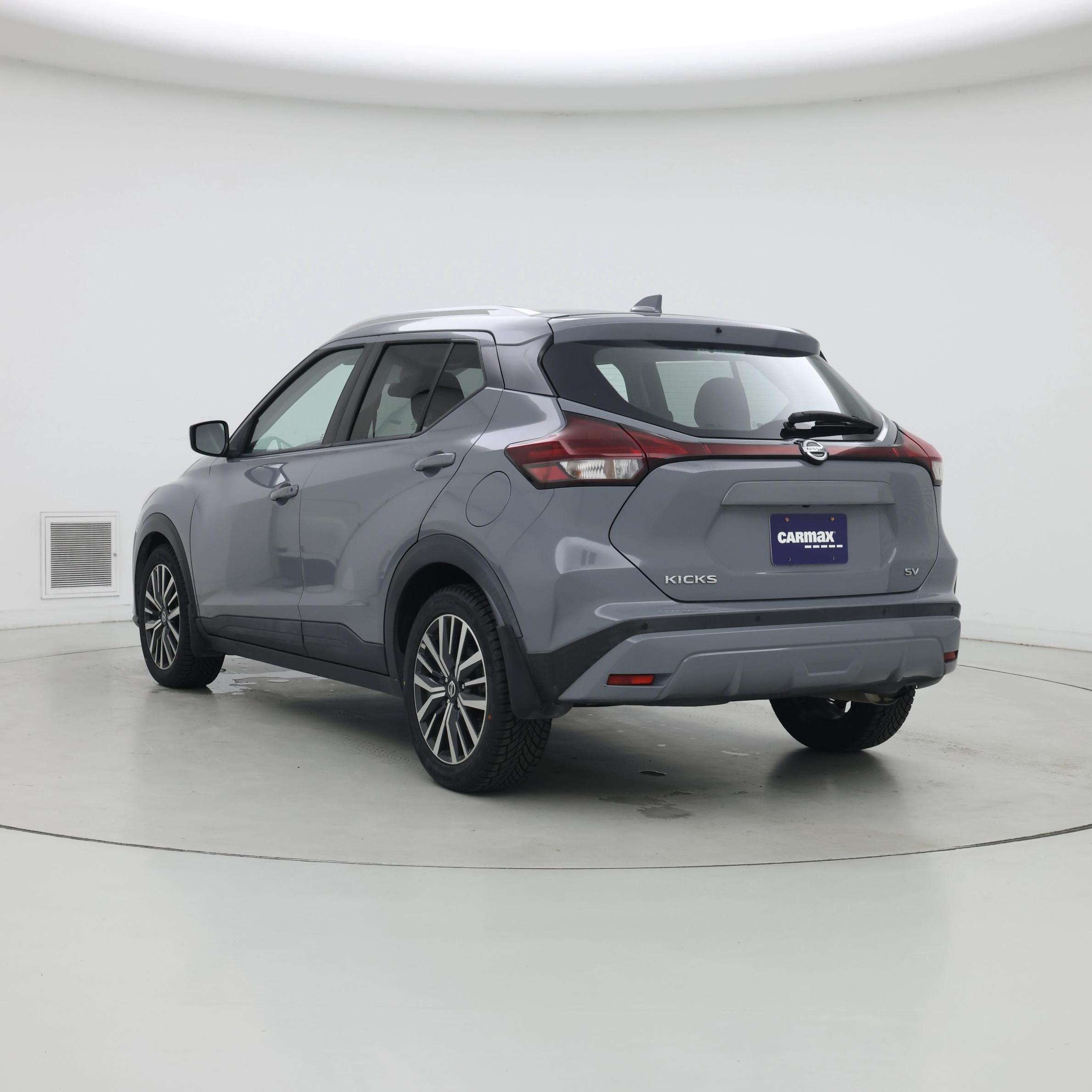 Thumbnail: 2021 Nissan Kicks - 2