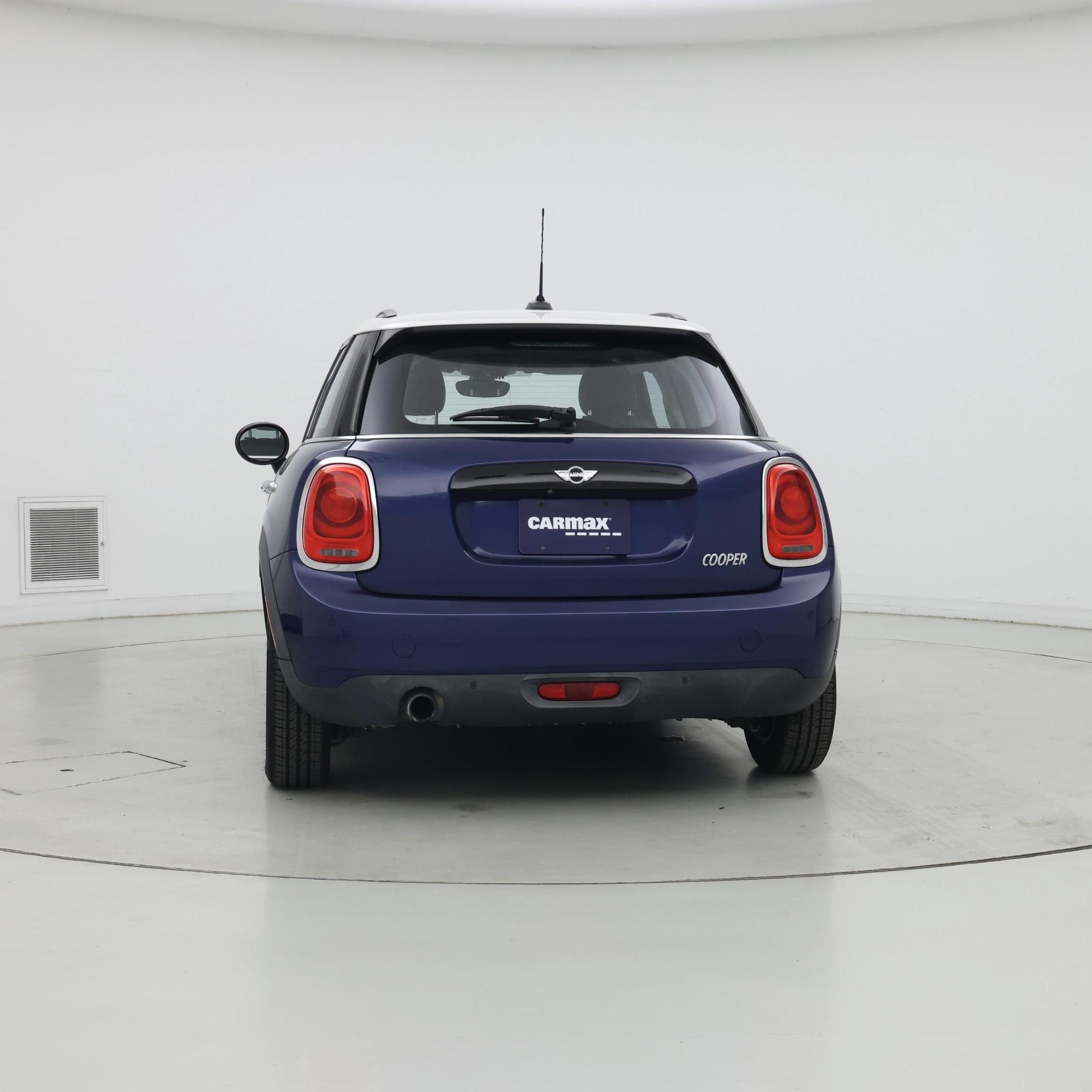 Thumbnail: 2018 MINI Cooper Hardtop - 6