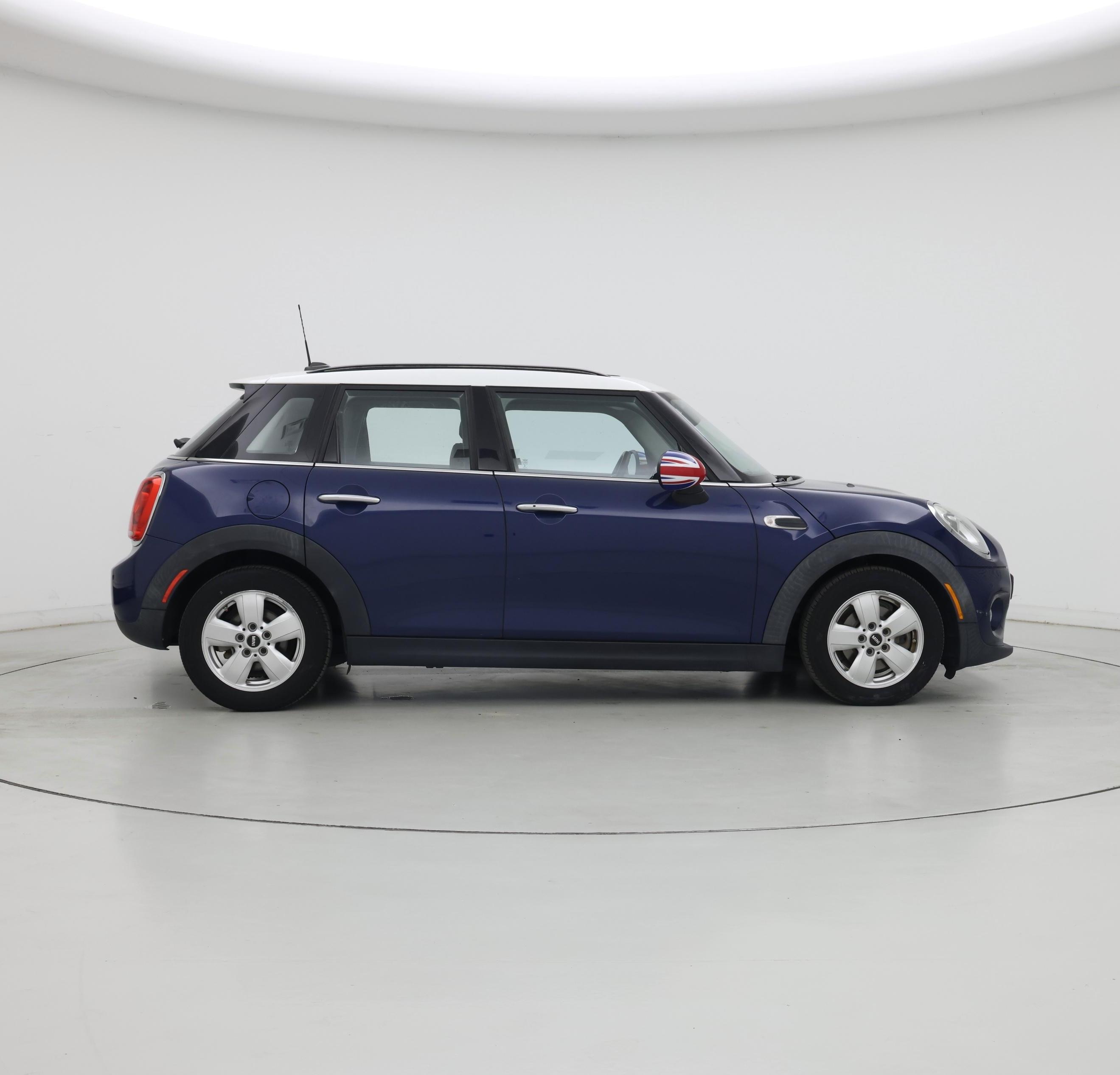 Thumbnail: 2018 MINI Cooper Hardtop - 7