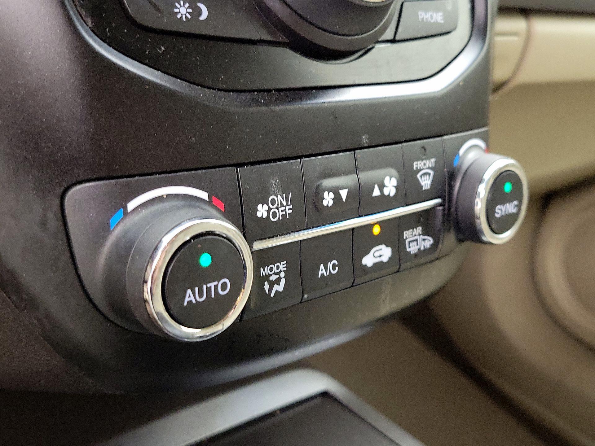 Thumbnail: 2014 Acura RDX - 17