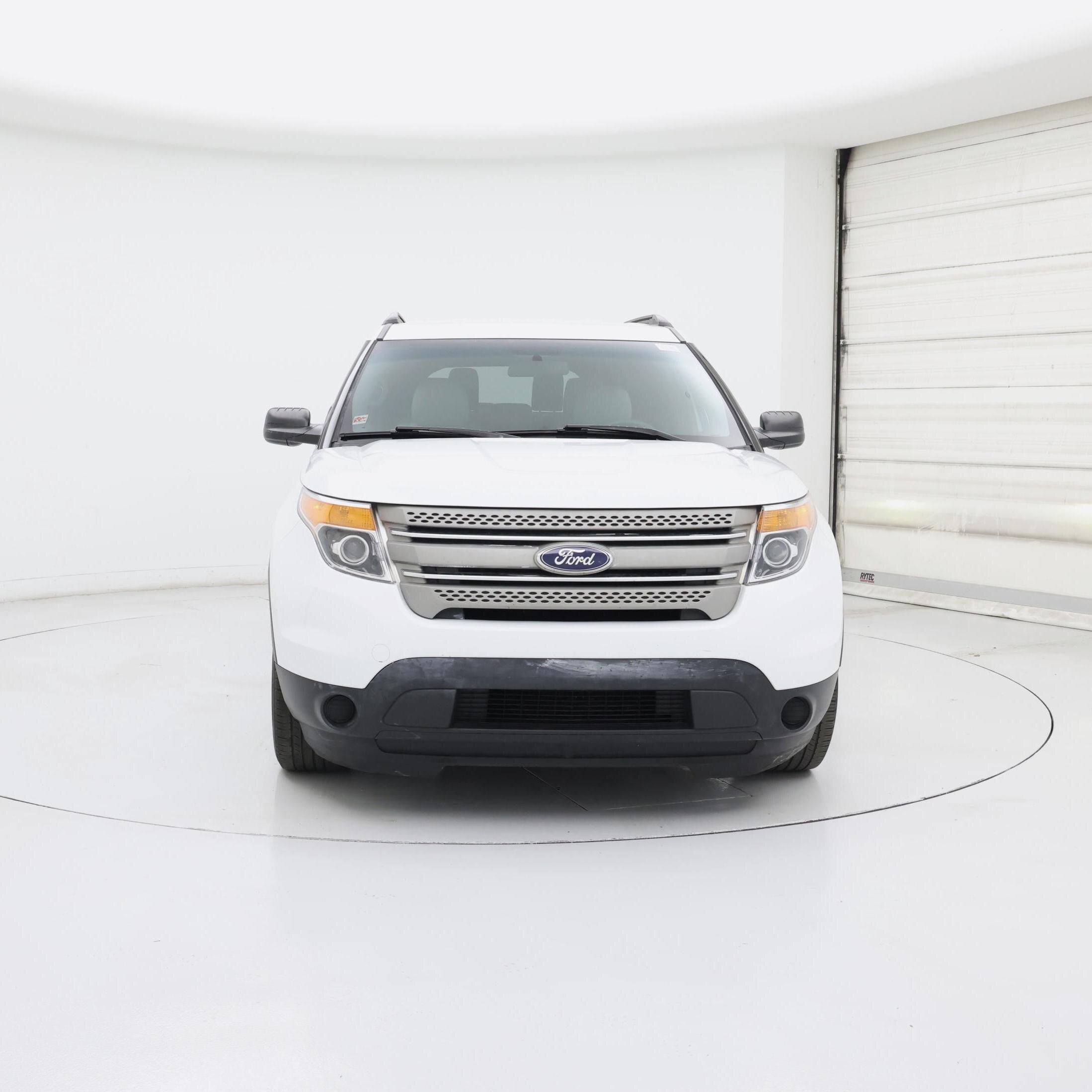 Thumbnail: 2015 Ford Explorer - 5