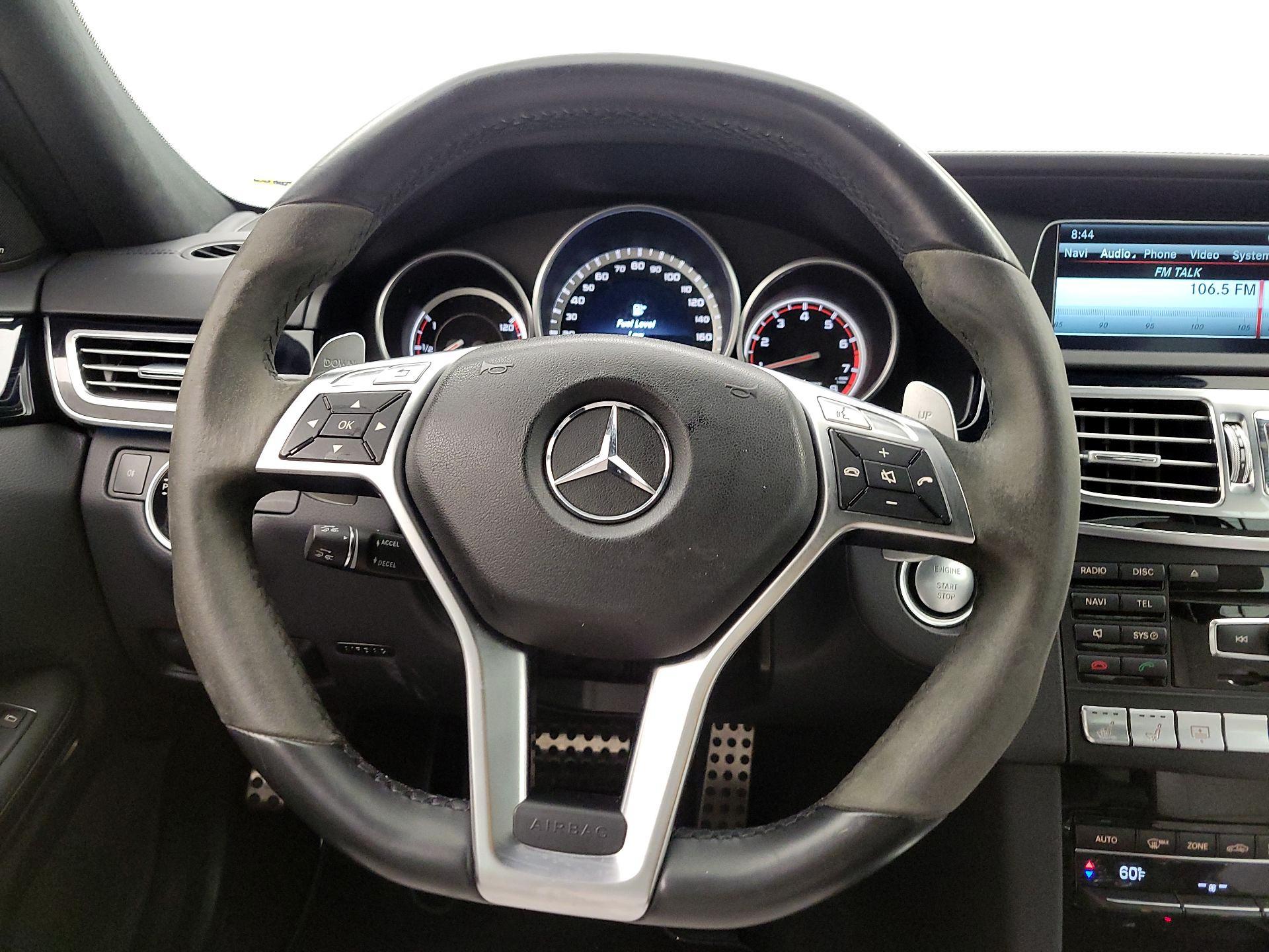 Thumbnail: 2015 Mercedes-Benz E-Class - 10