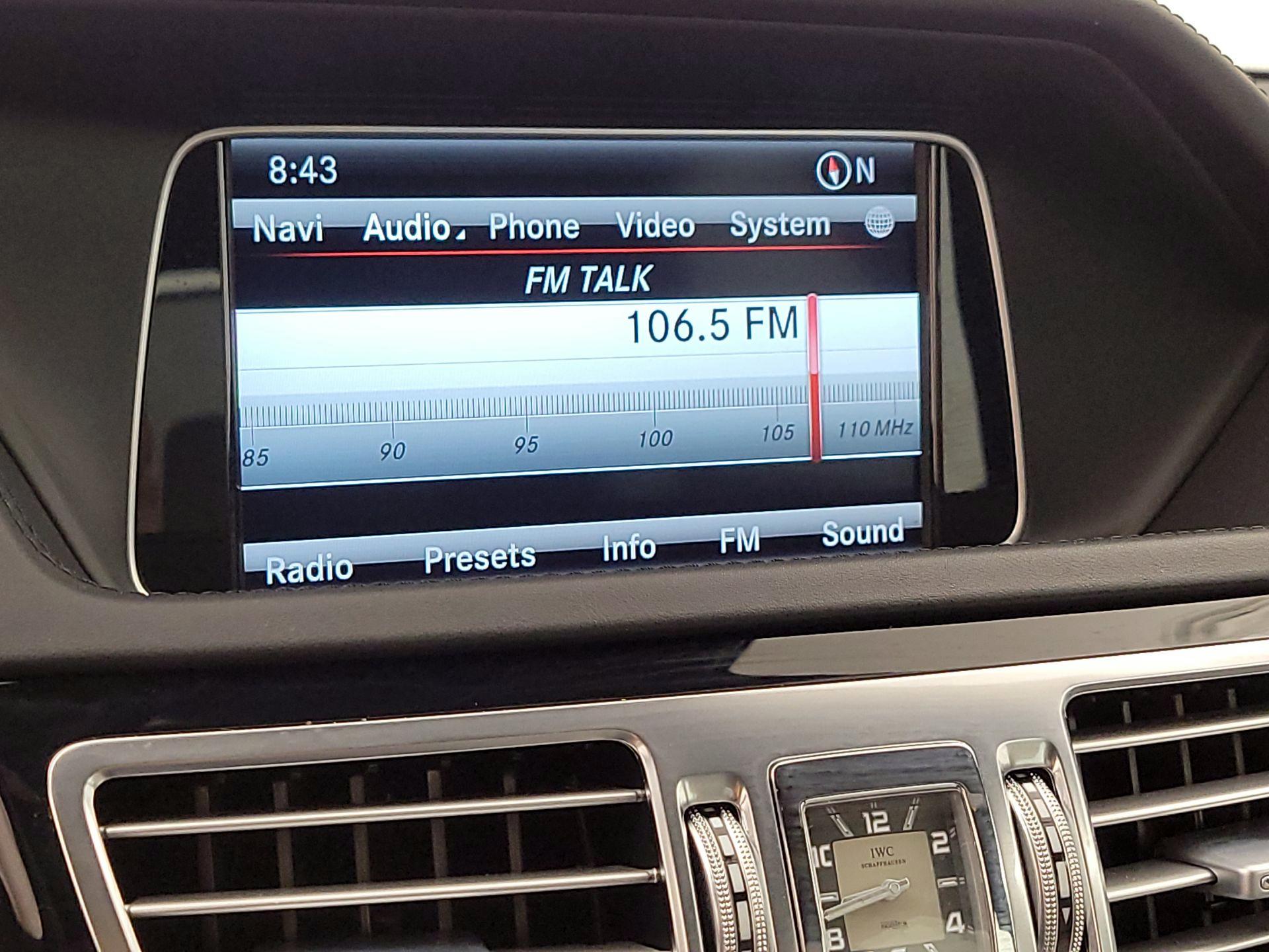 Thumbnail: 2015 Mercedes-Benz E-Class - 15