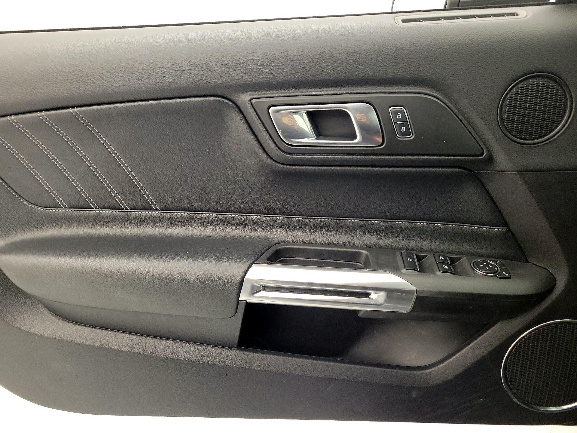 Thumbnail: 2018 Ford Mustang - 12