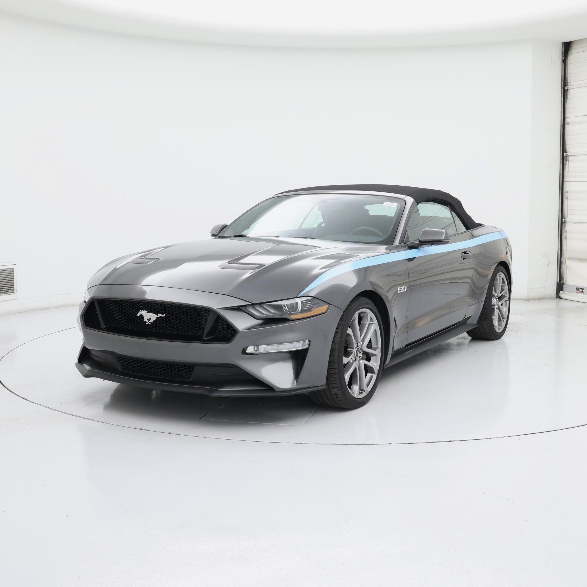 Thumbnail: 2018 Ford Mustang - 4