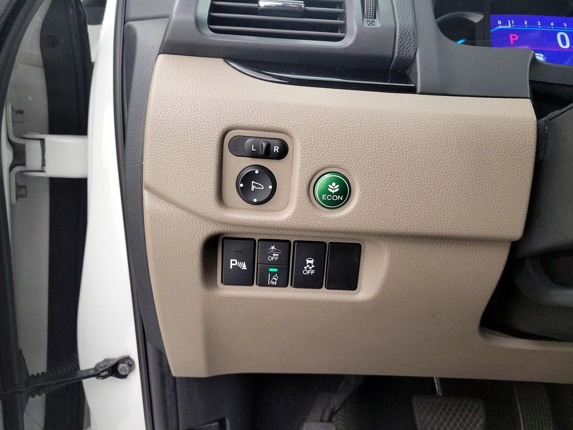 Thumbnail: 2020 Honda Pilot - 11