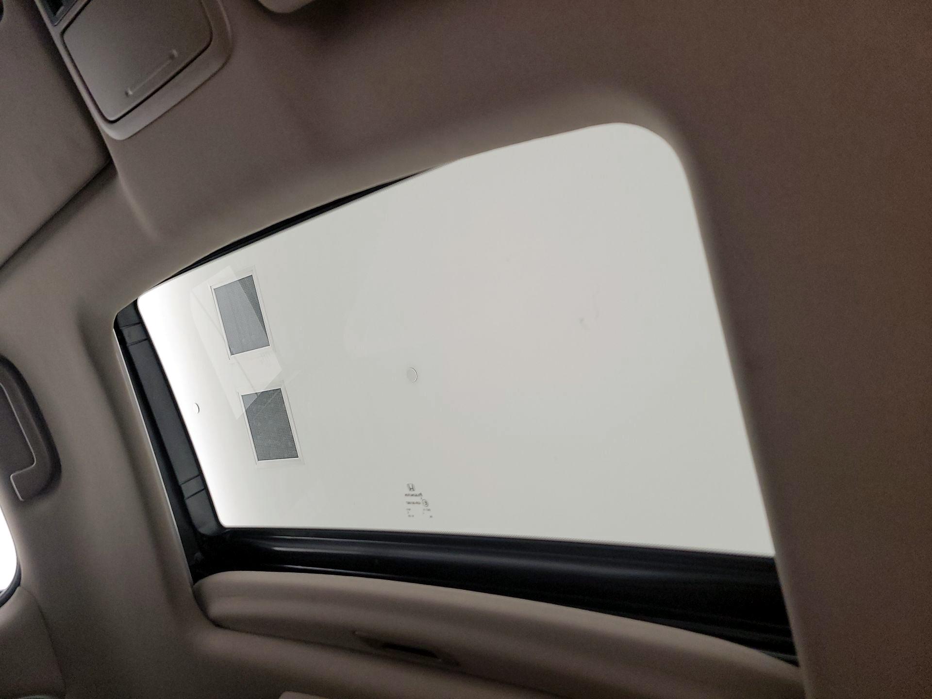 Thumbnail: 2020 Honda Pilot - 18