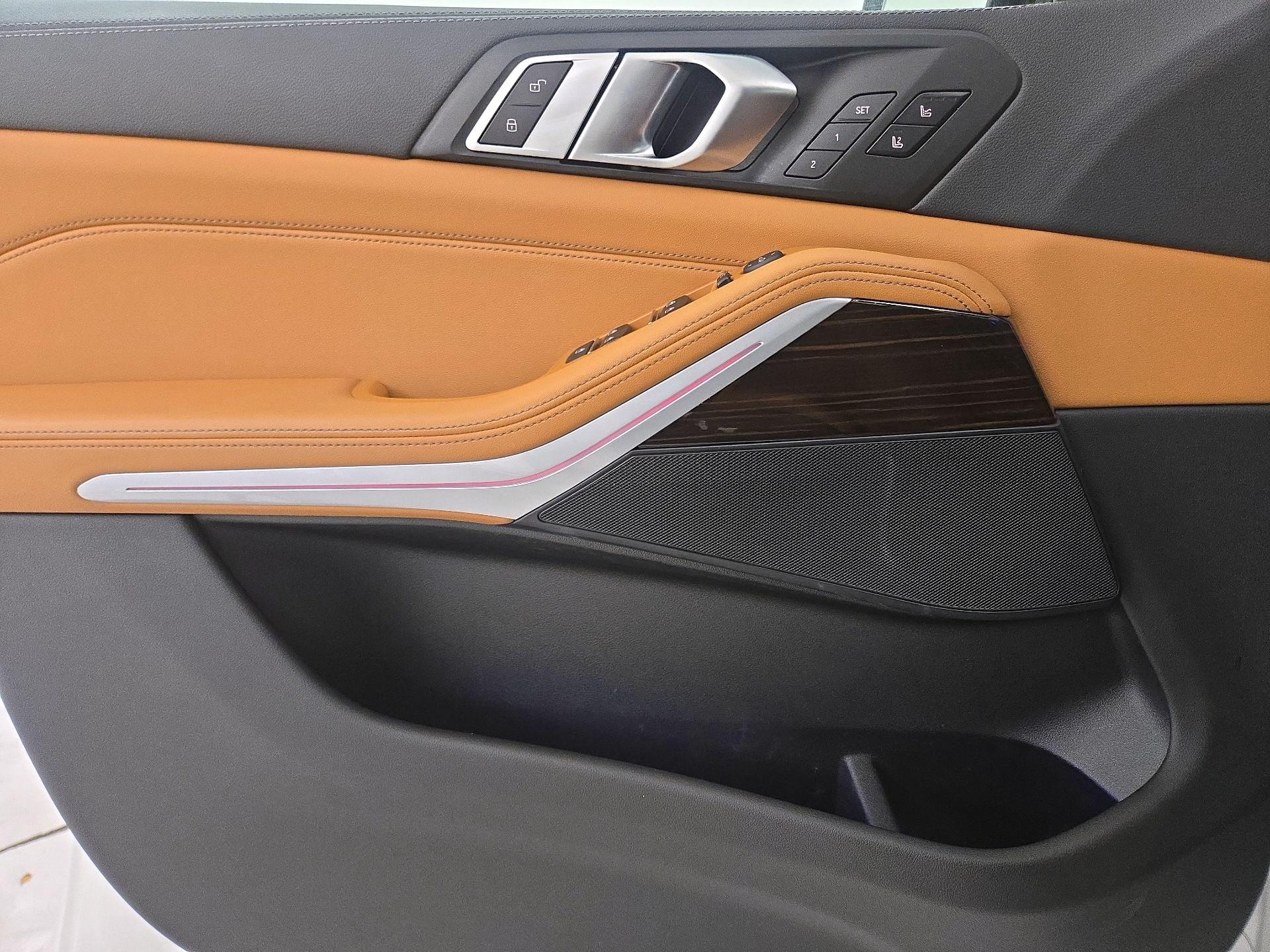 Thumbnail: 2023 BMW X5 - 12