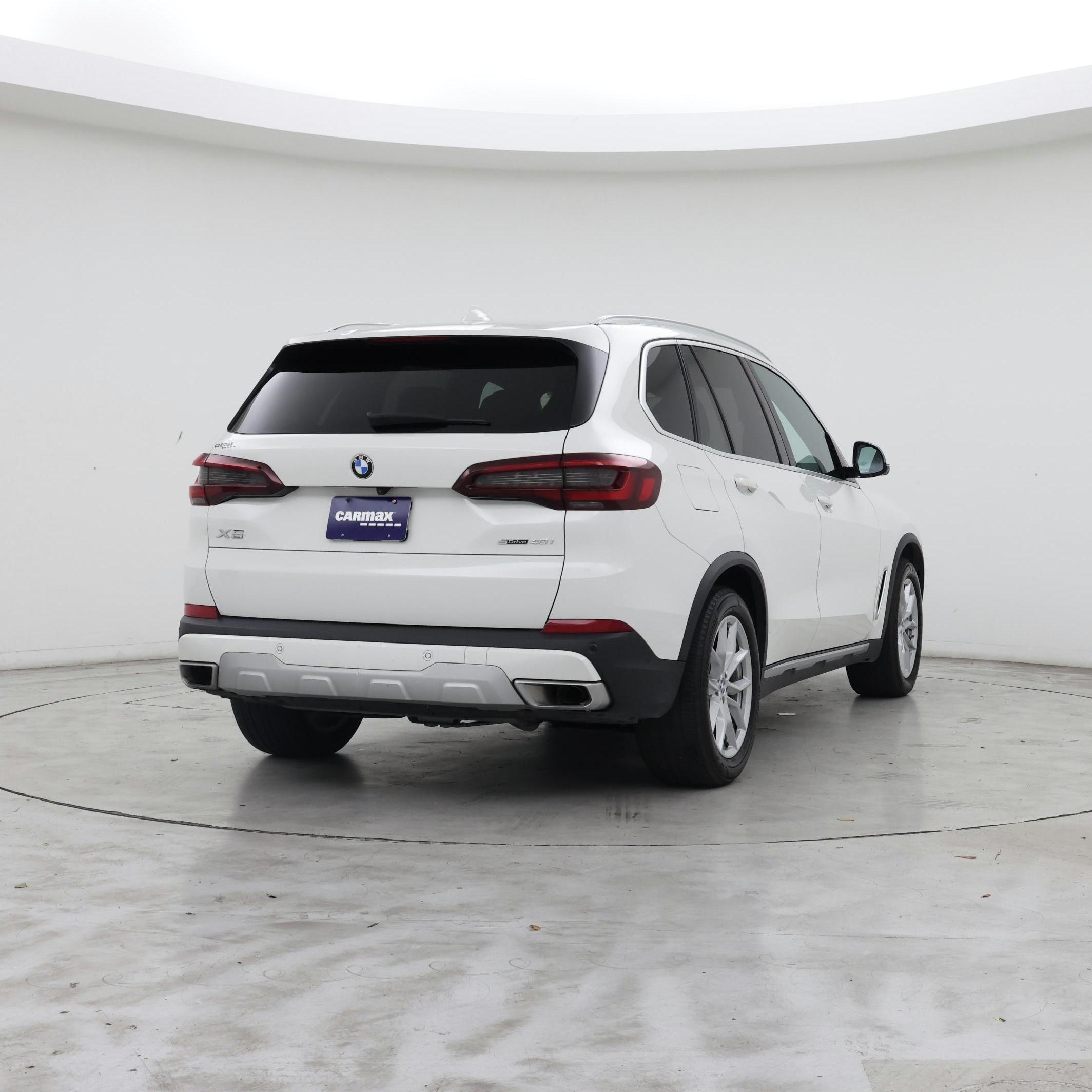 Thumbnail: 2023 BMW X5 - 8