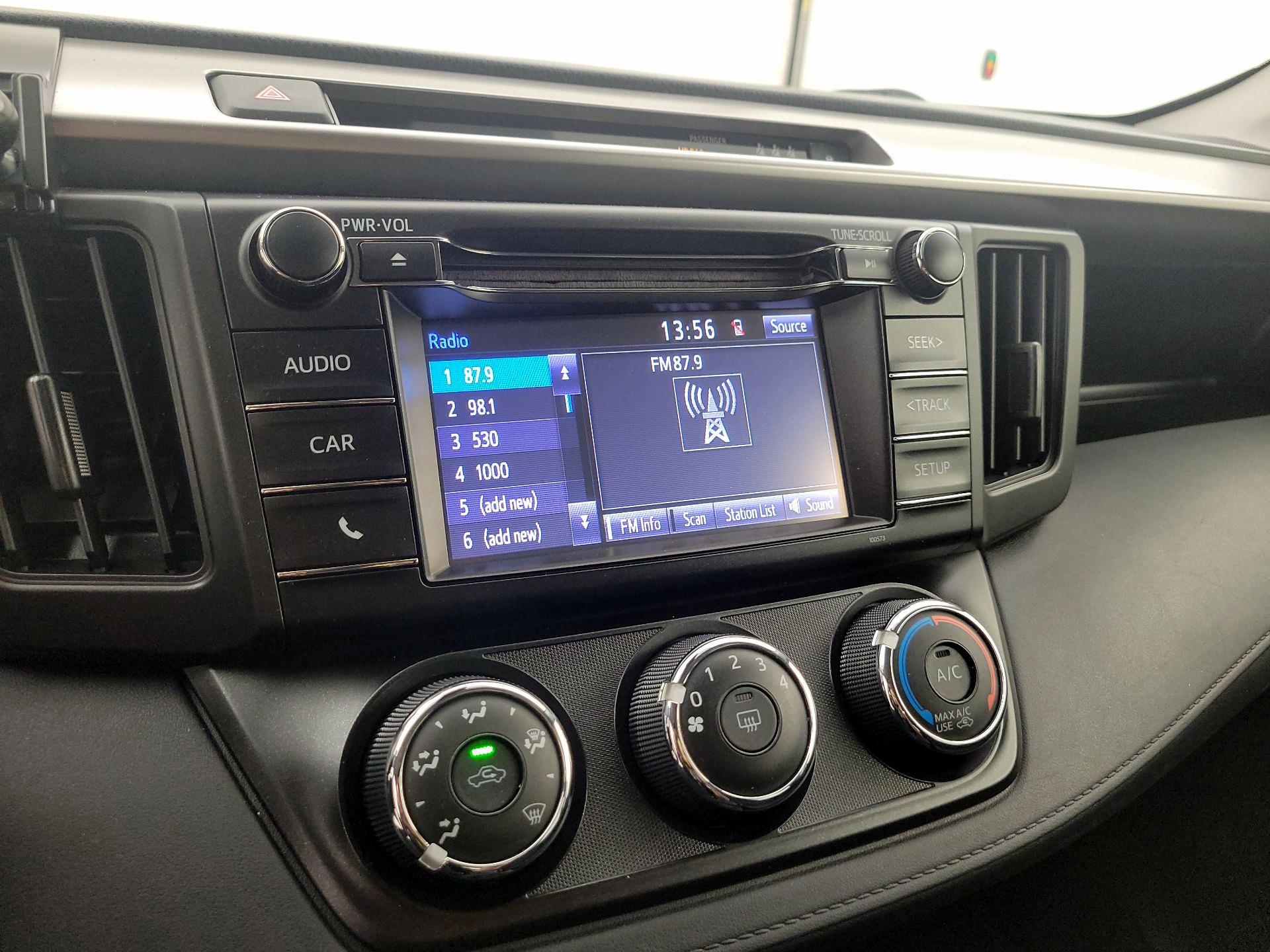 Thumbnail: 2018 Toyota RAV4 - 13