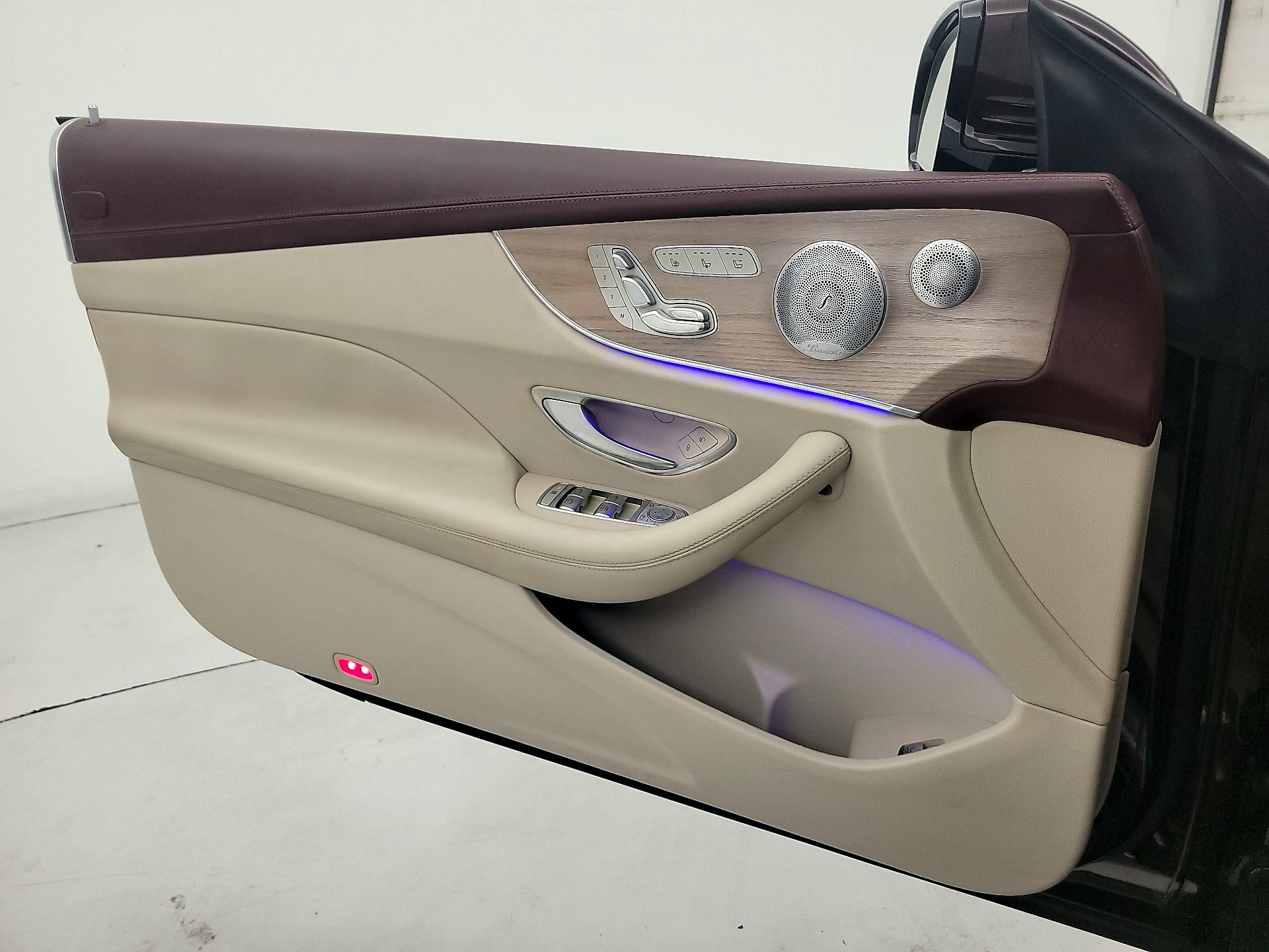 Thumbnail: 2019 Mercedes-Benz E-Class - 12