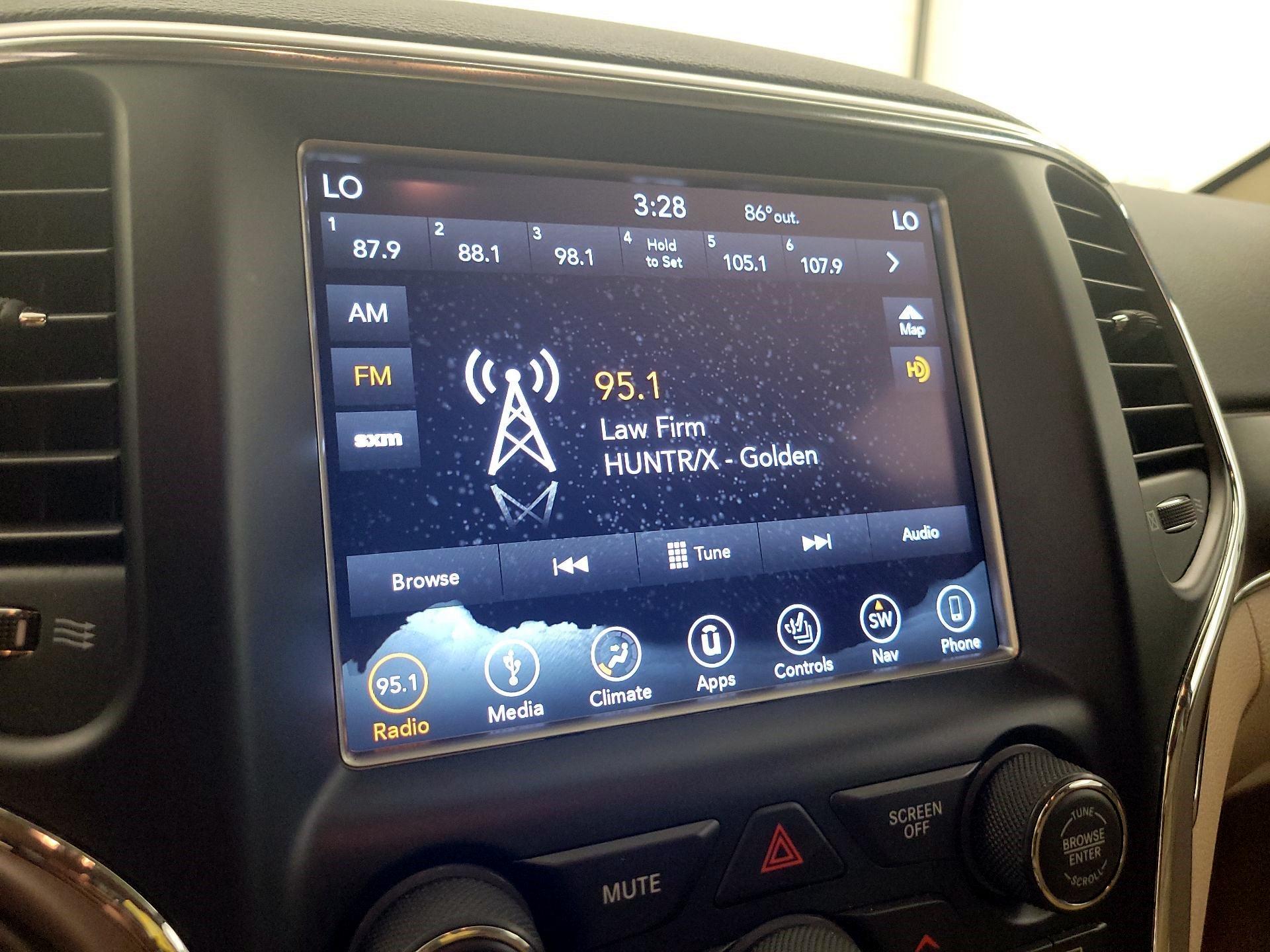 Thumbnail: 2018 Jeep Grand Cherokee - 14