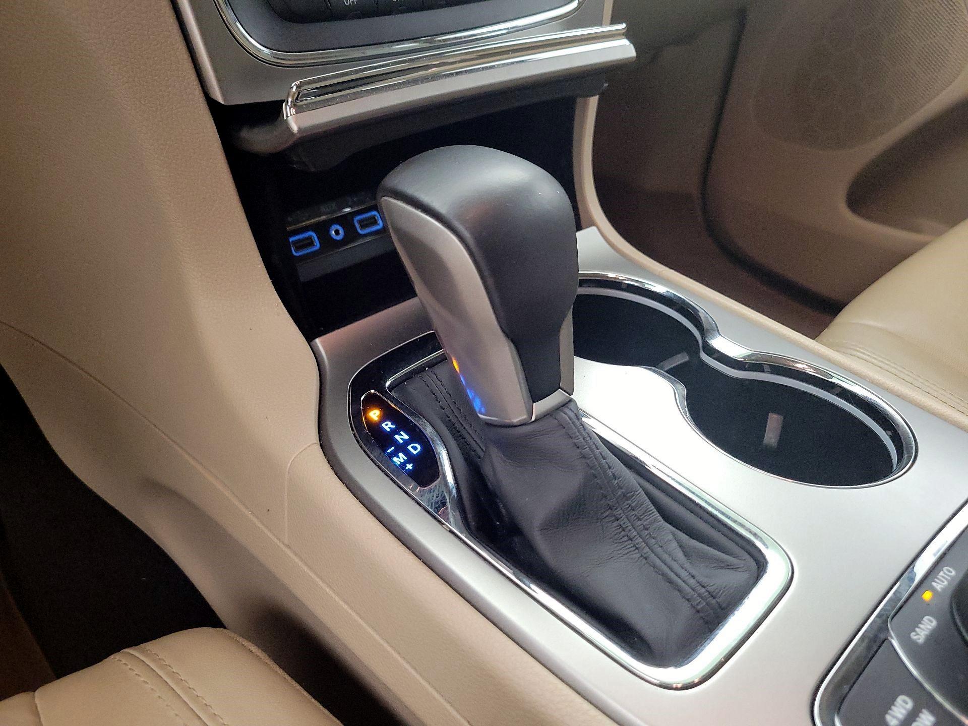 Thumbnail: 2018 Jeep Grand Cherokee - 16