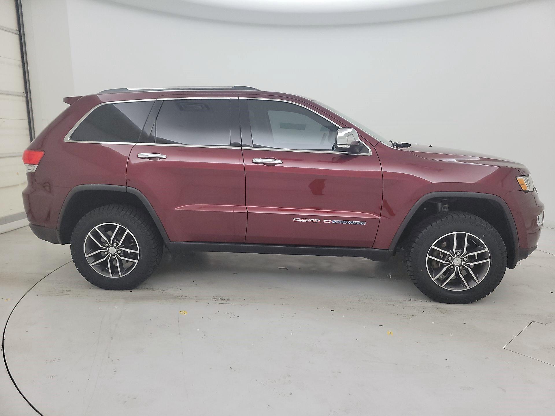 Thumbnail: 2018 Jeep Grand Cherokee - 4