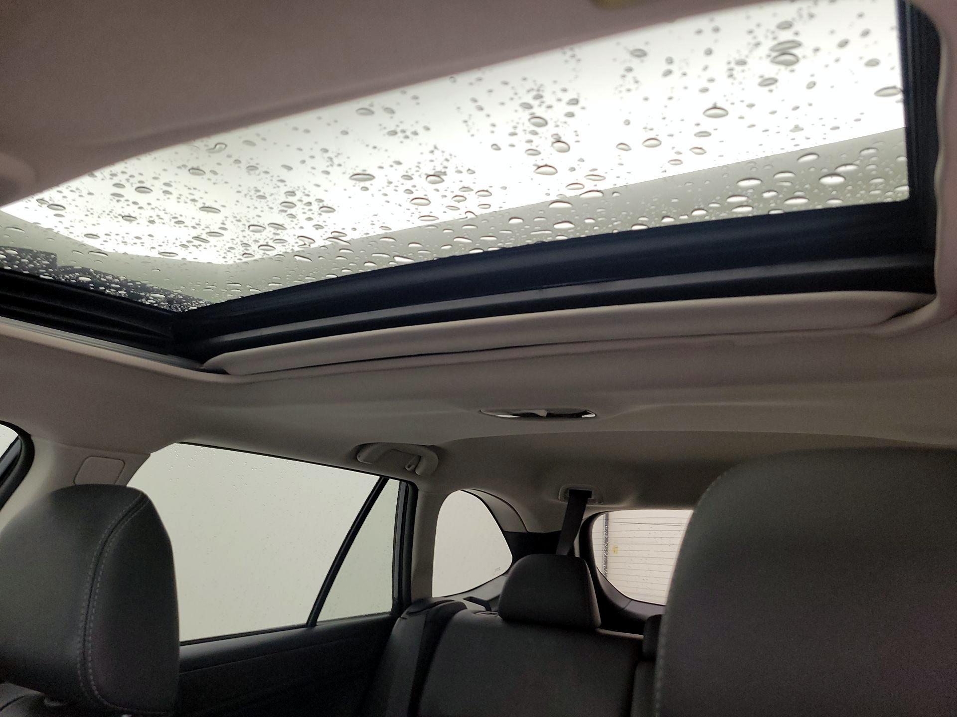 Thumbnail: 2017 Subaru Outback - 18