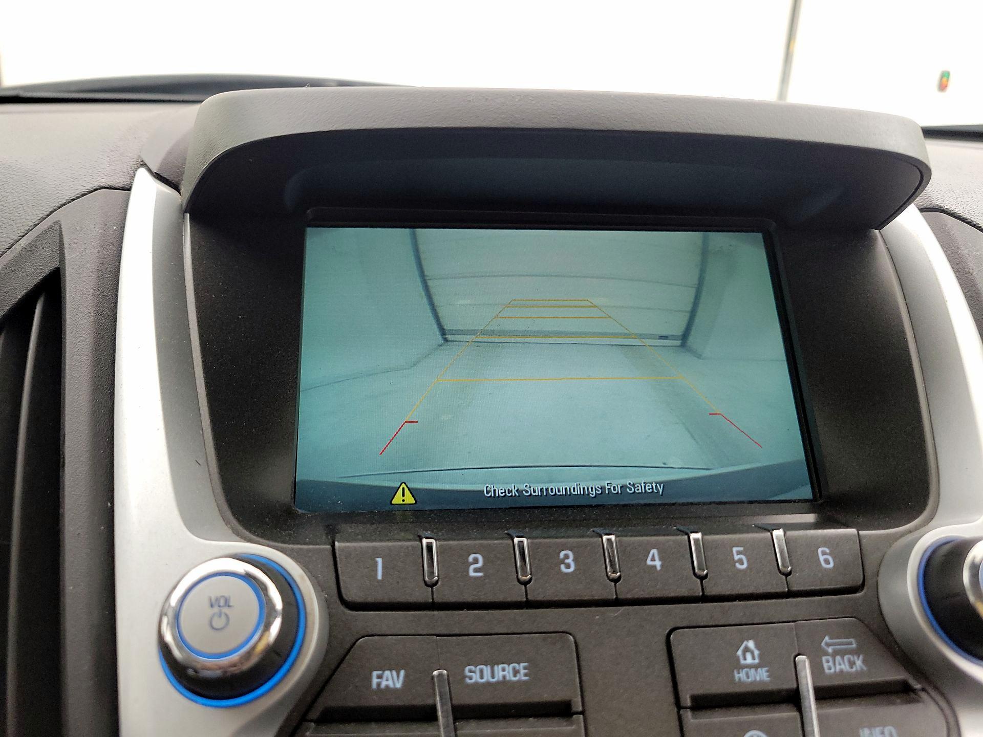 Thumbnail: 2017 Chevrolet Equinox - 11