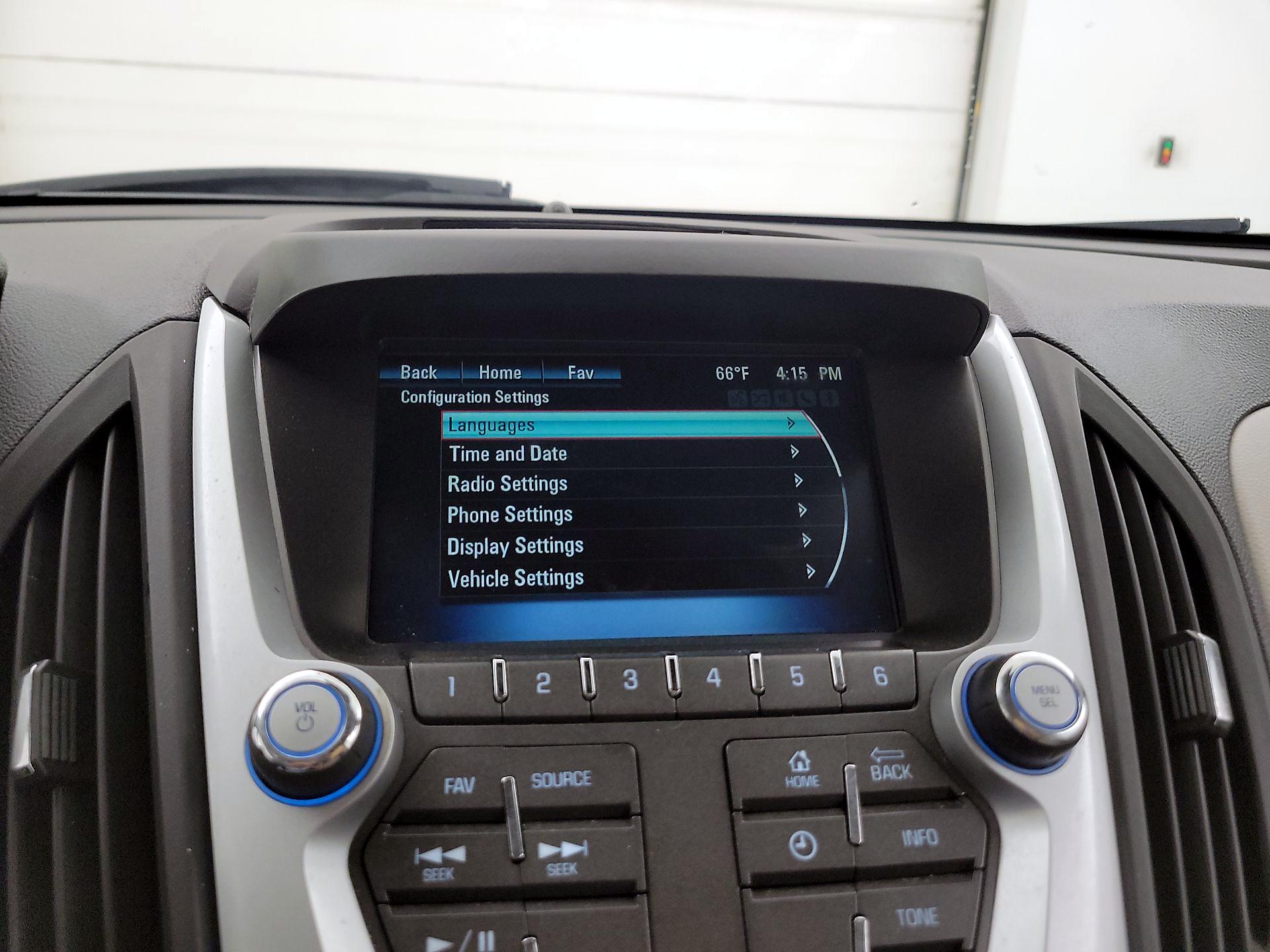 Thumbnail: 2017 Chevrolet Equinox - 12