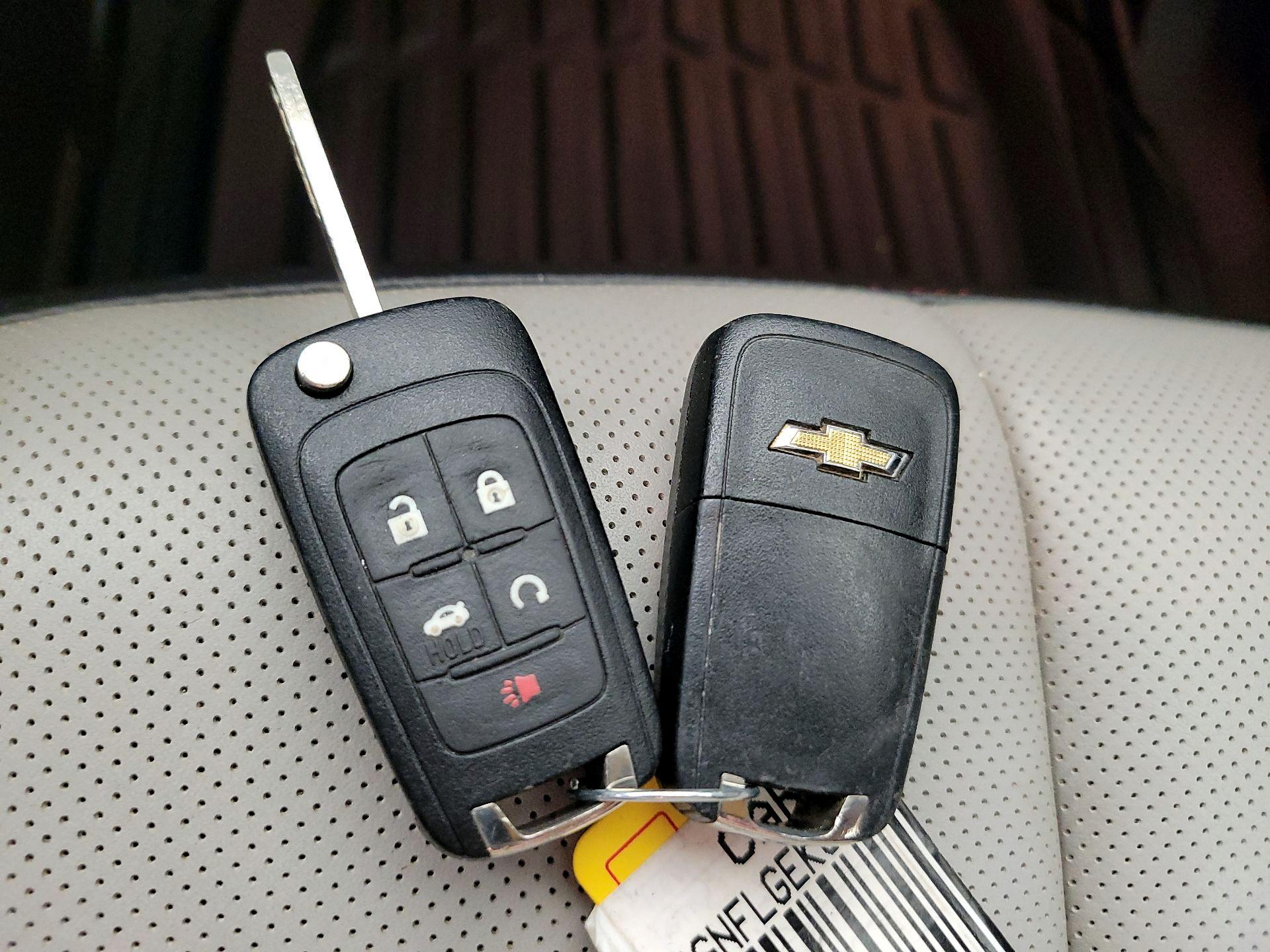 Thumbnail: 2017 Chevrolet Equinox - 19