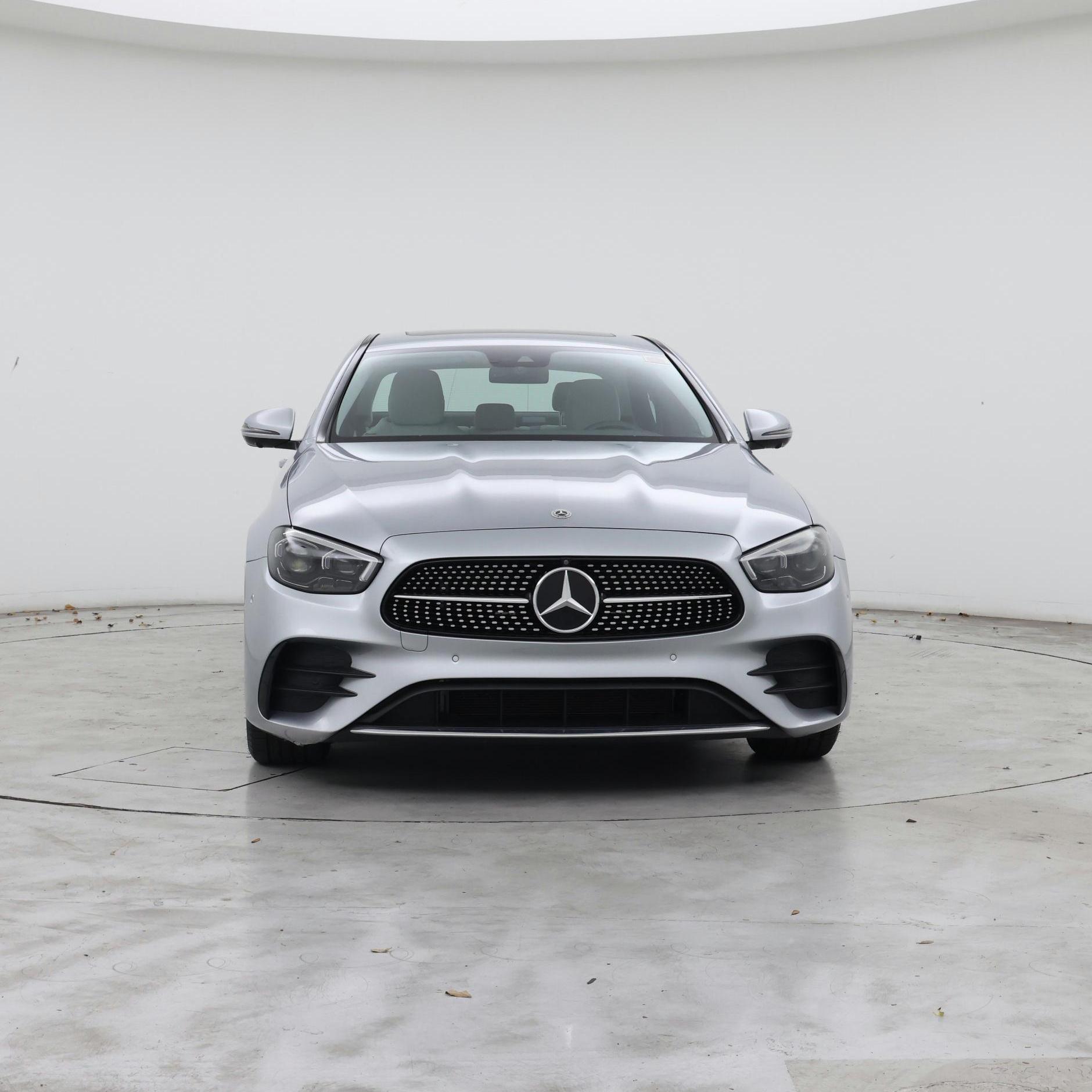 Thumbnail: 2022 Mercedes-Benz E-Class - 5