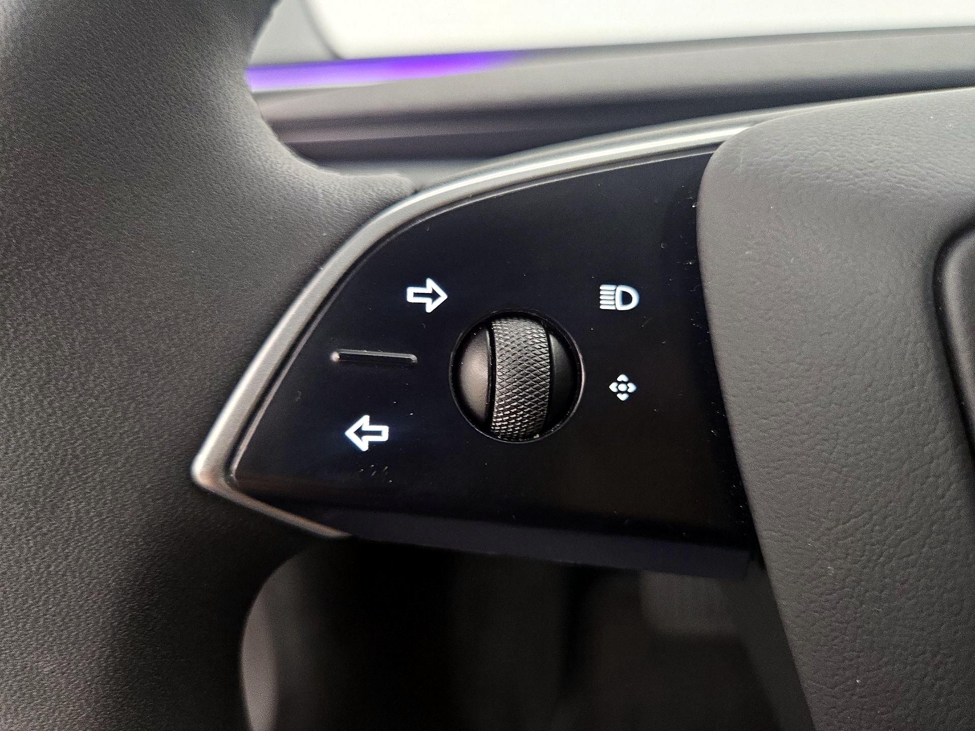 Thumbnail: 2025 Tesla Model 3 - 13