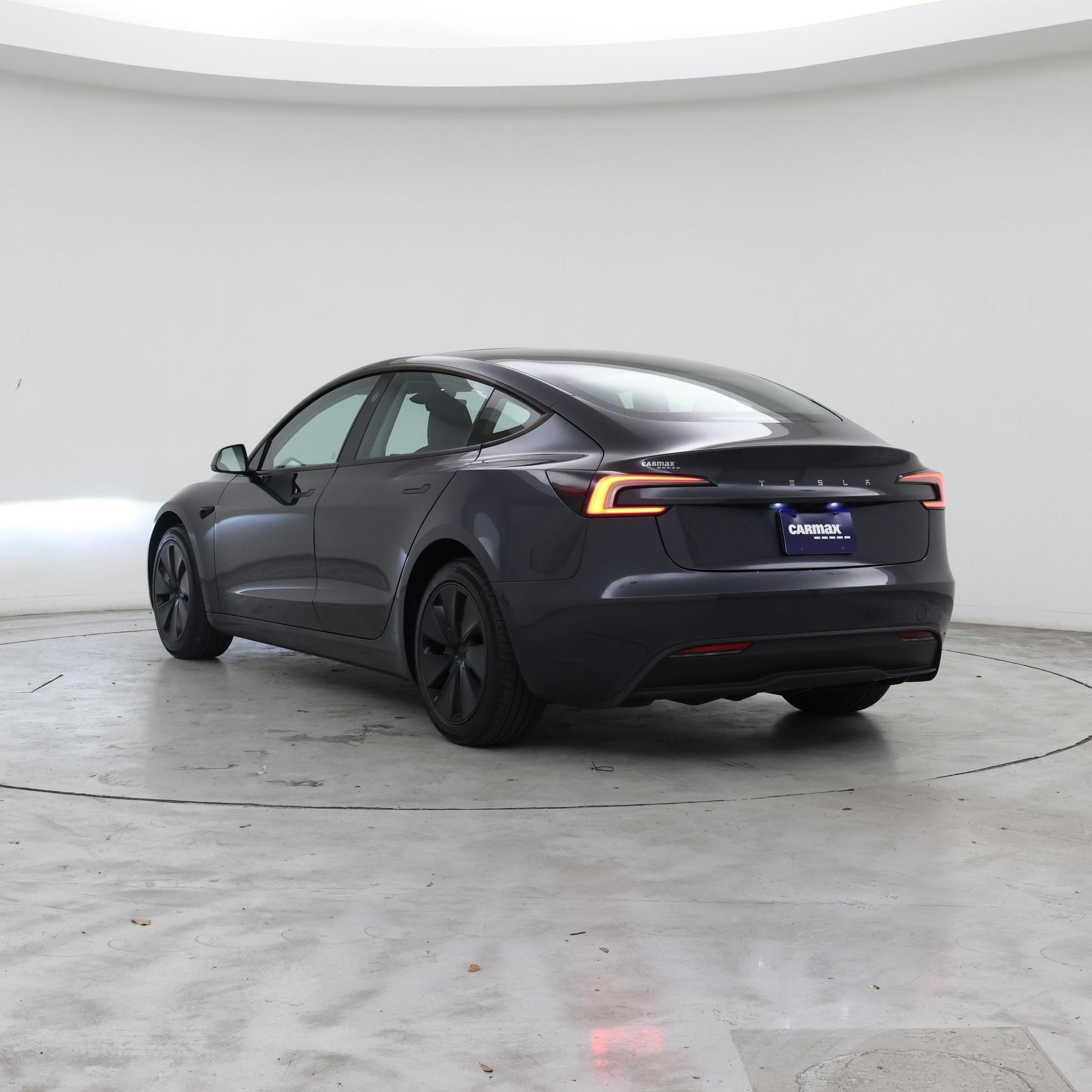 Thumbnail: 2025 Tesla Model 3 - 2