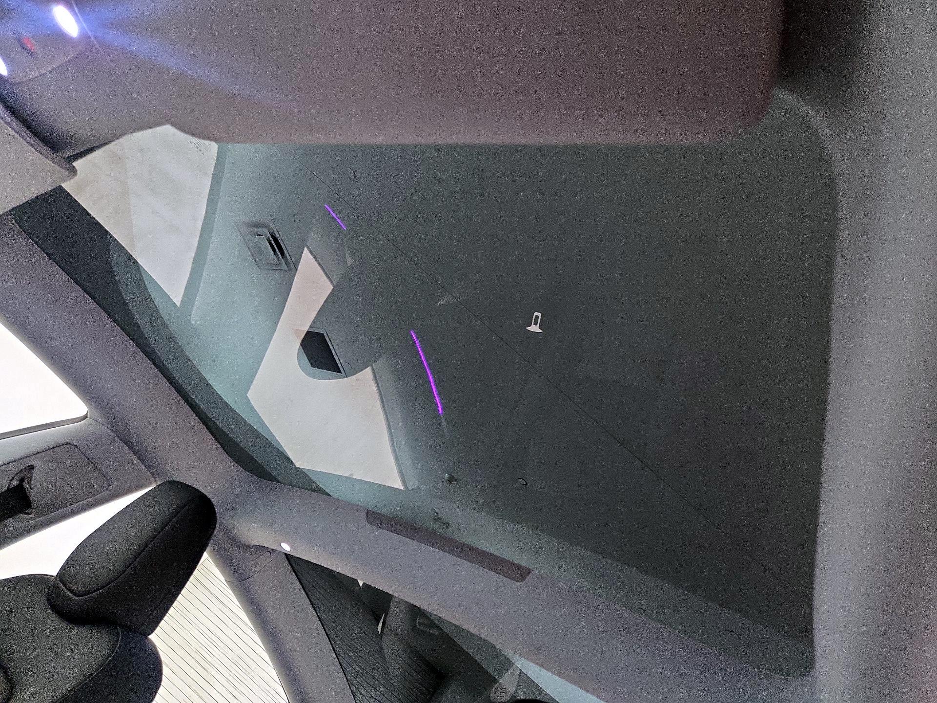 Thumbnail: 2025 Tesla Model 3 - 20