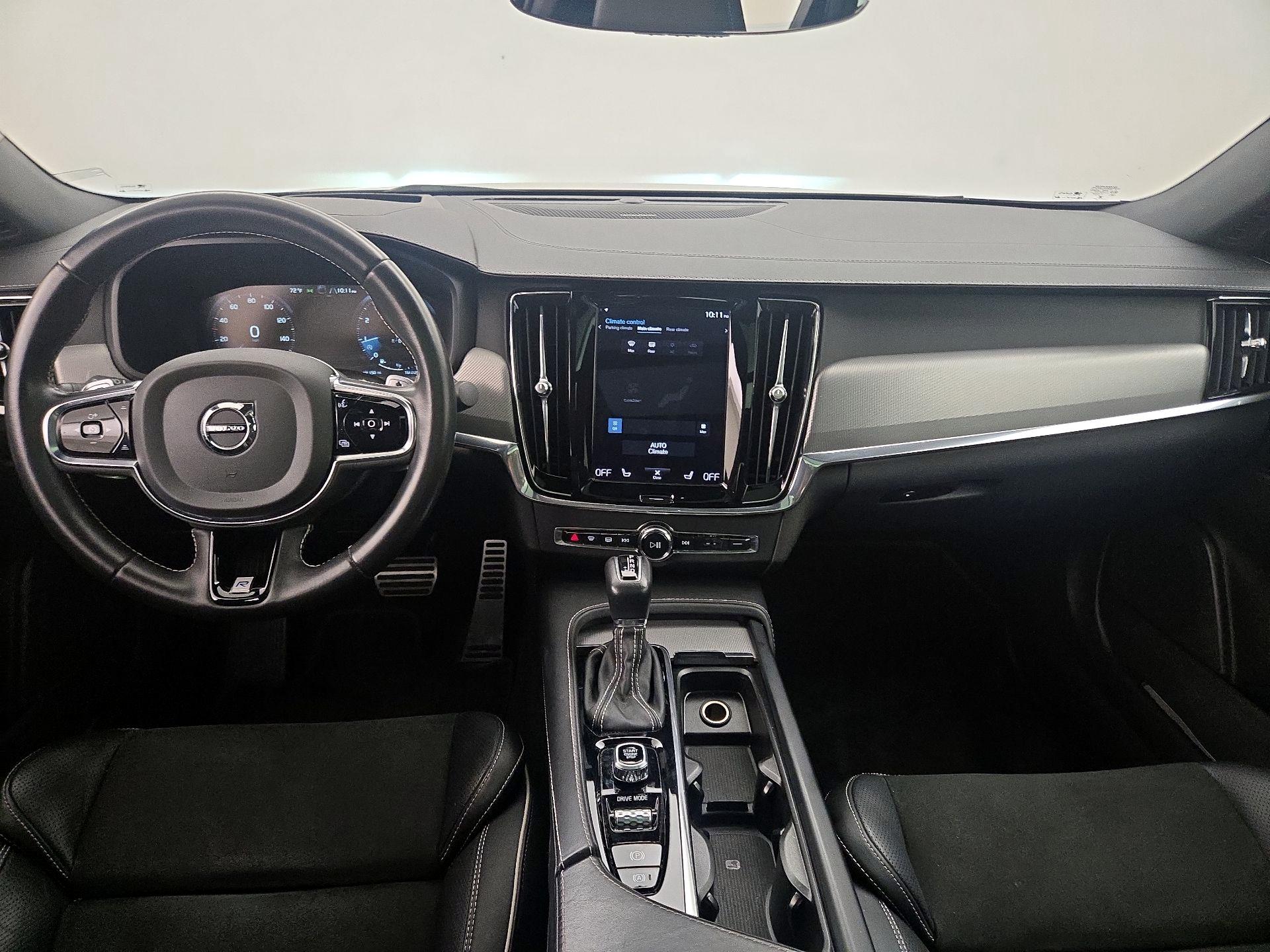Thumbnail: 2020 Volvo S90 - 9