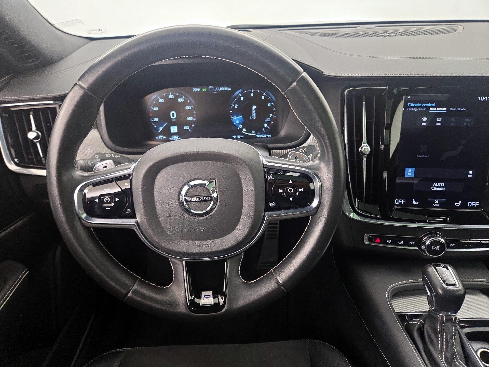 Thumbnail: 2020 Volvo S90 - 10