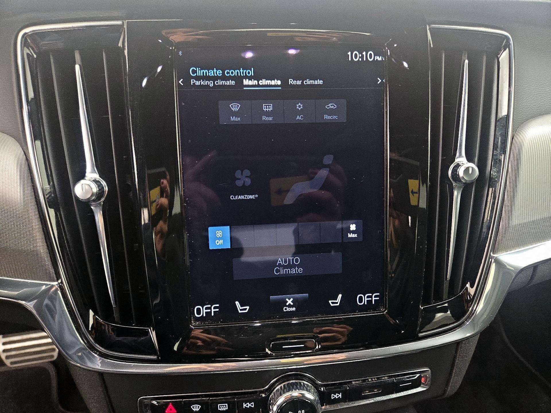 Thumbnail: 2020 Volvo S90 - 16