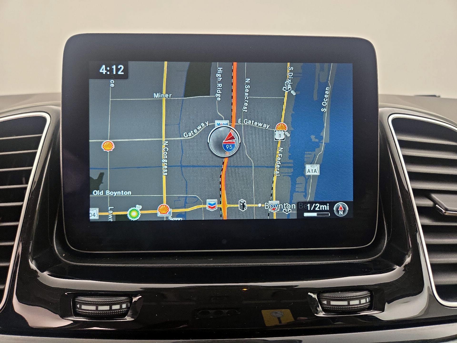 Thumbnail: 2016 Mercedes-Benz GLE - 14