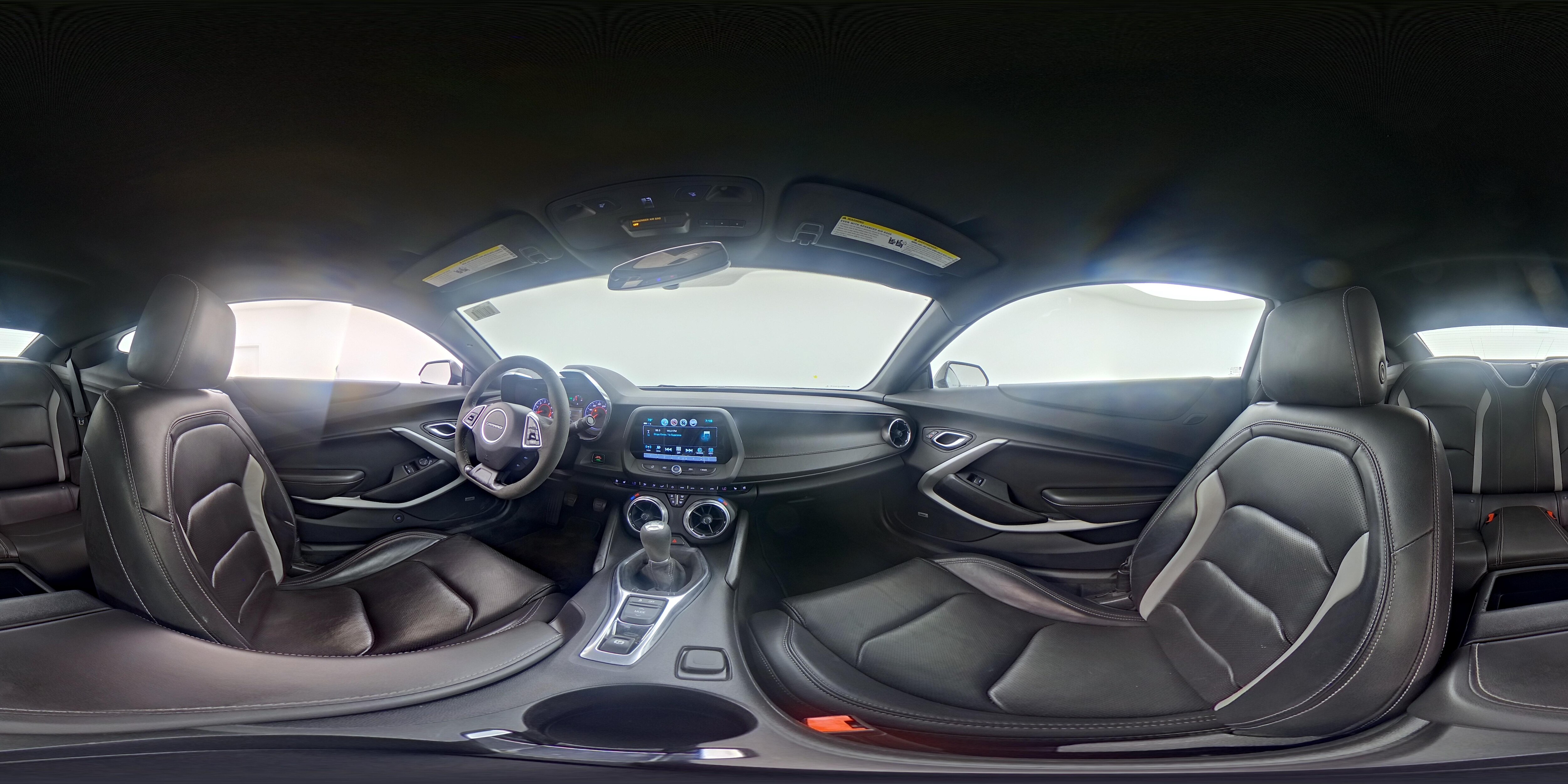 2018 Chevrolet Camaro 2LT - Photo 23