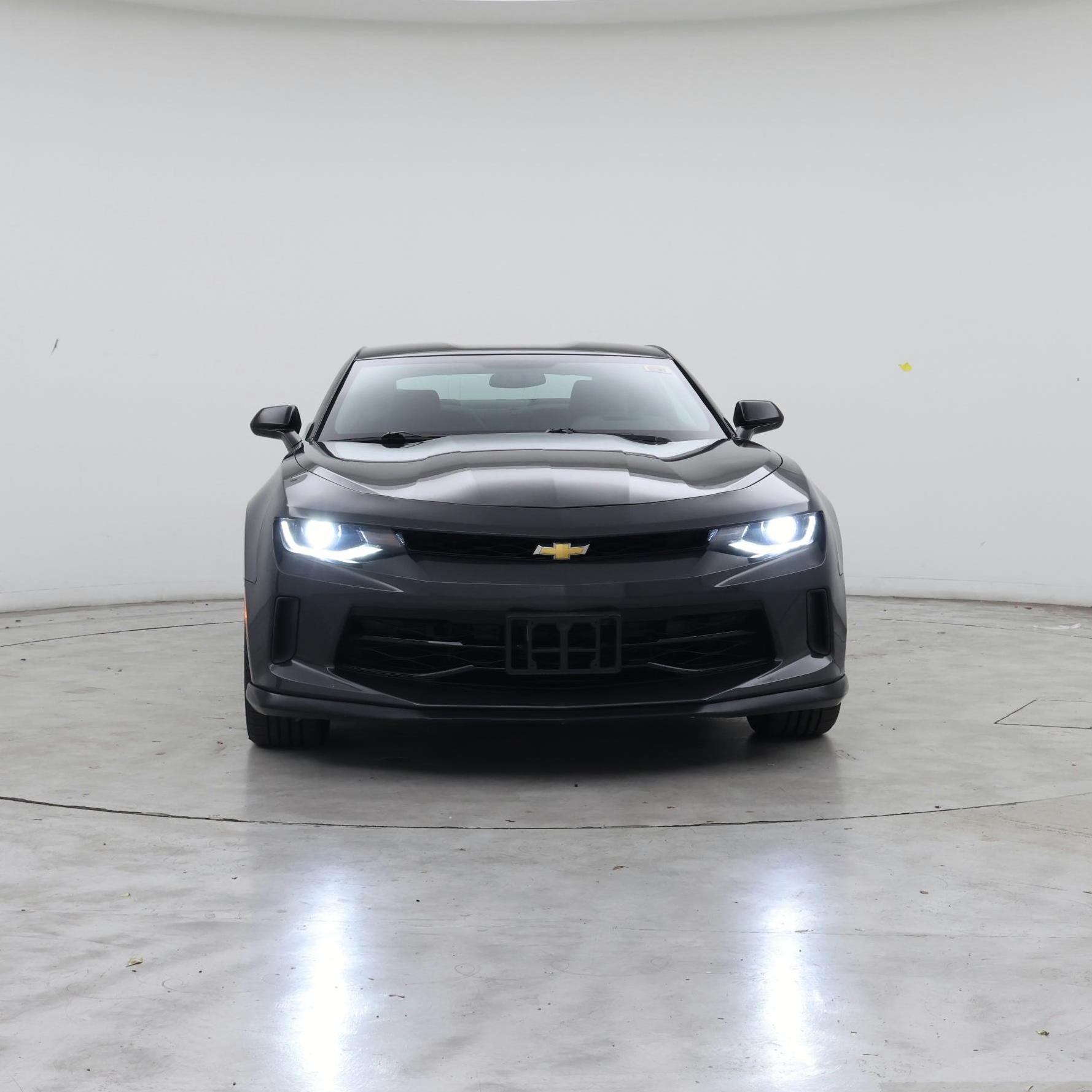 Thumbnail: 2018 Chevrolet Camaro - 5