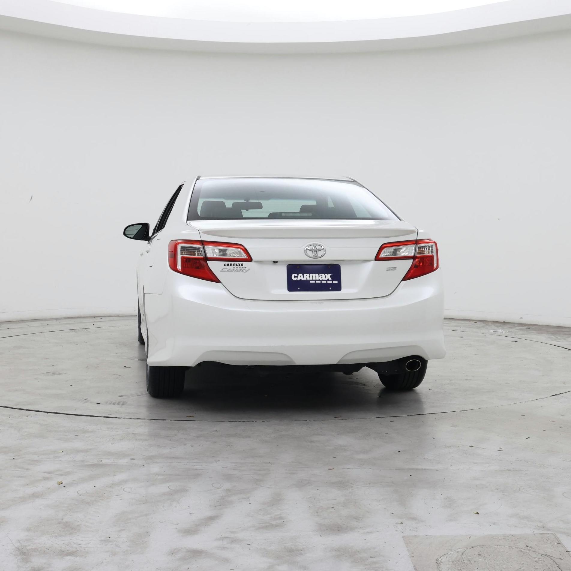 Thumbnail: 2014 Toyota Camry - 6