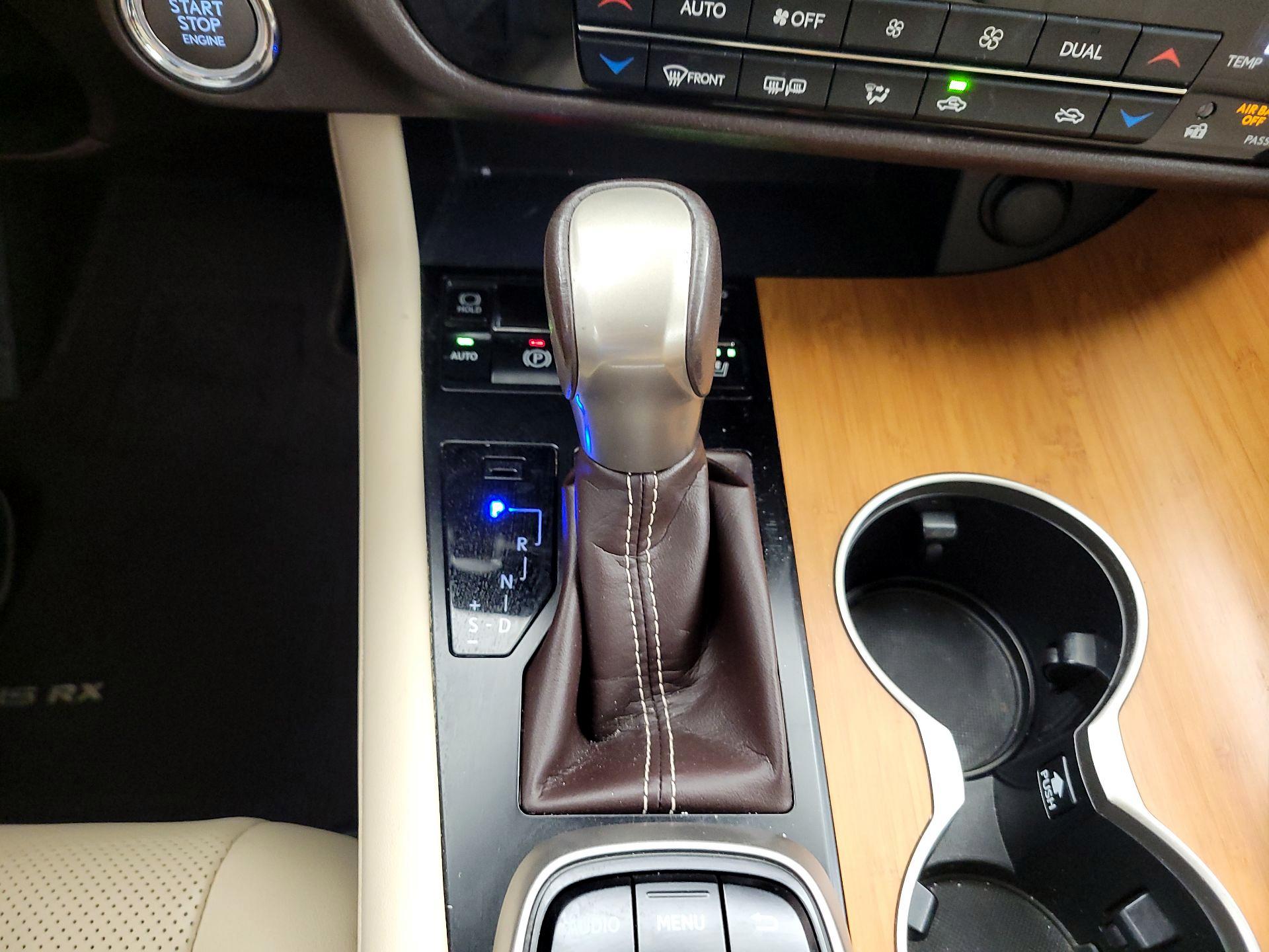 Thumbnail: 2019 Lexus RX - 15