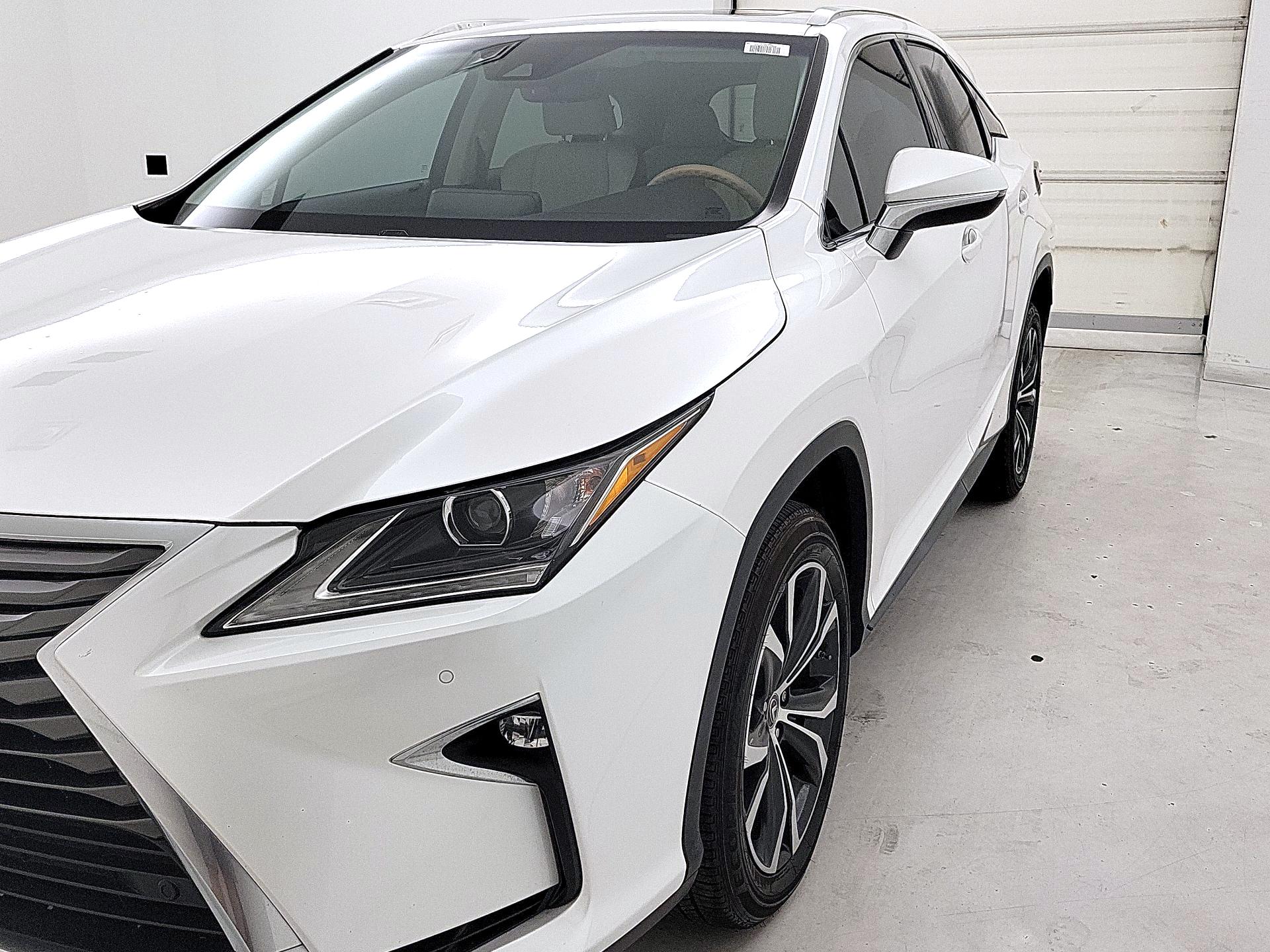 Thumbnail: 2019 Lexus RX - 3