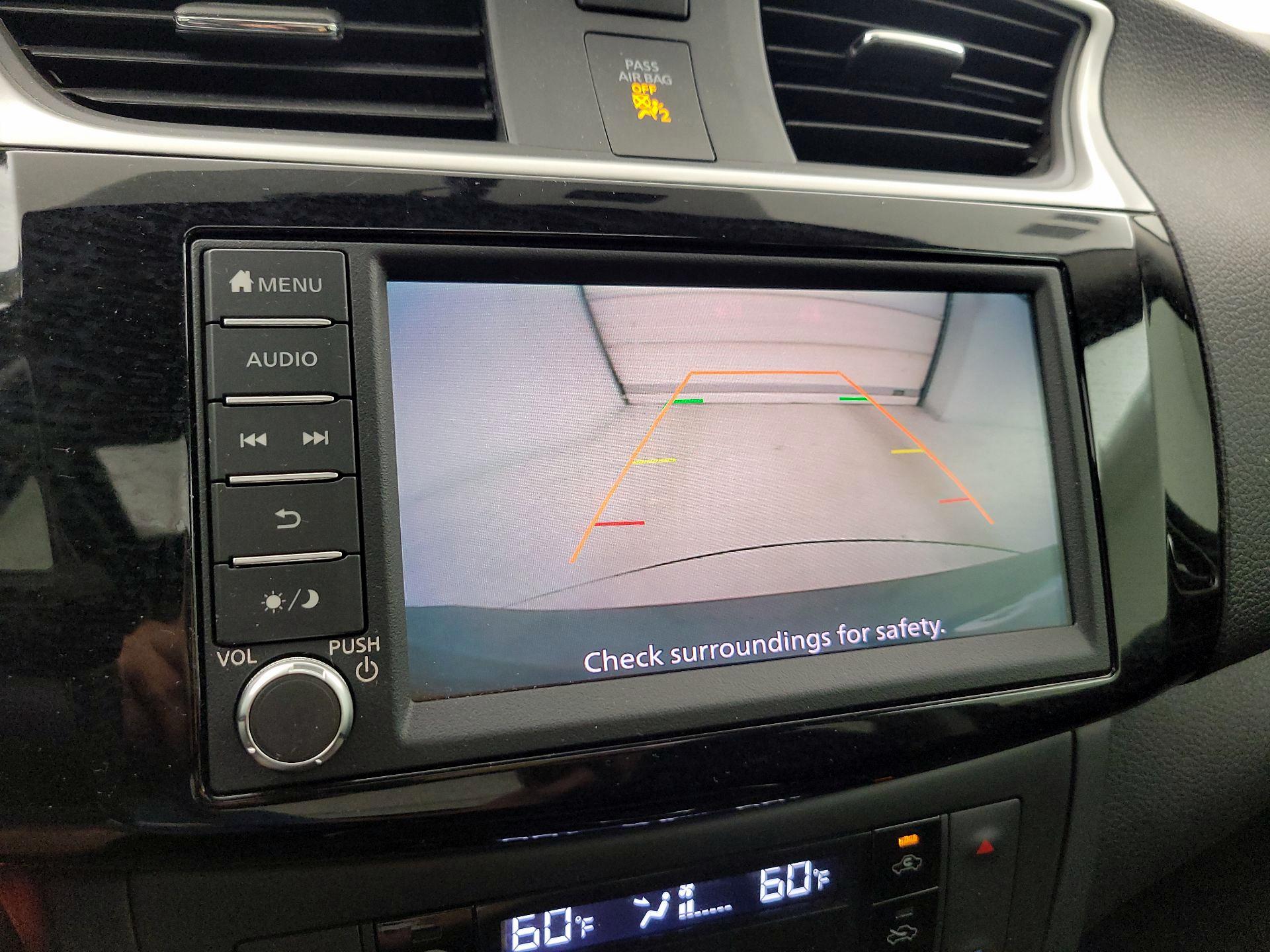 Thumbnail: 2019 Nissan Sentra - 12