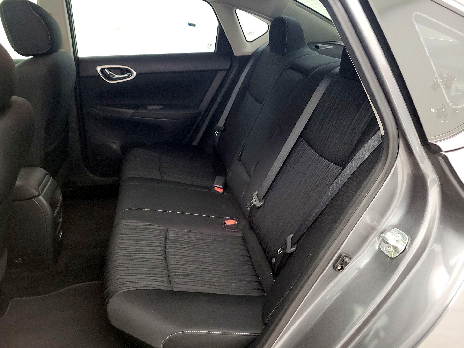 Thumbnail: 2019 Nissan Sentra - 18