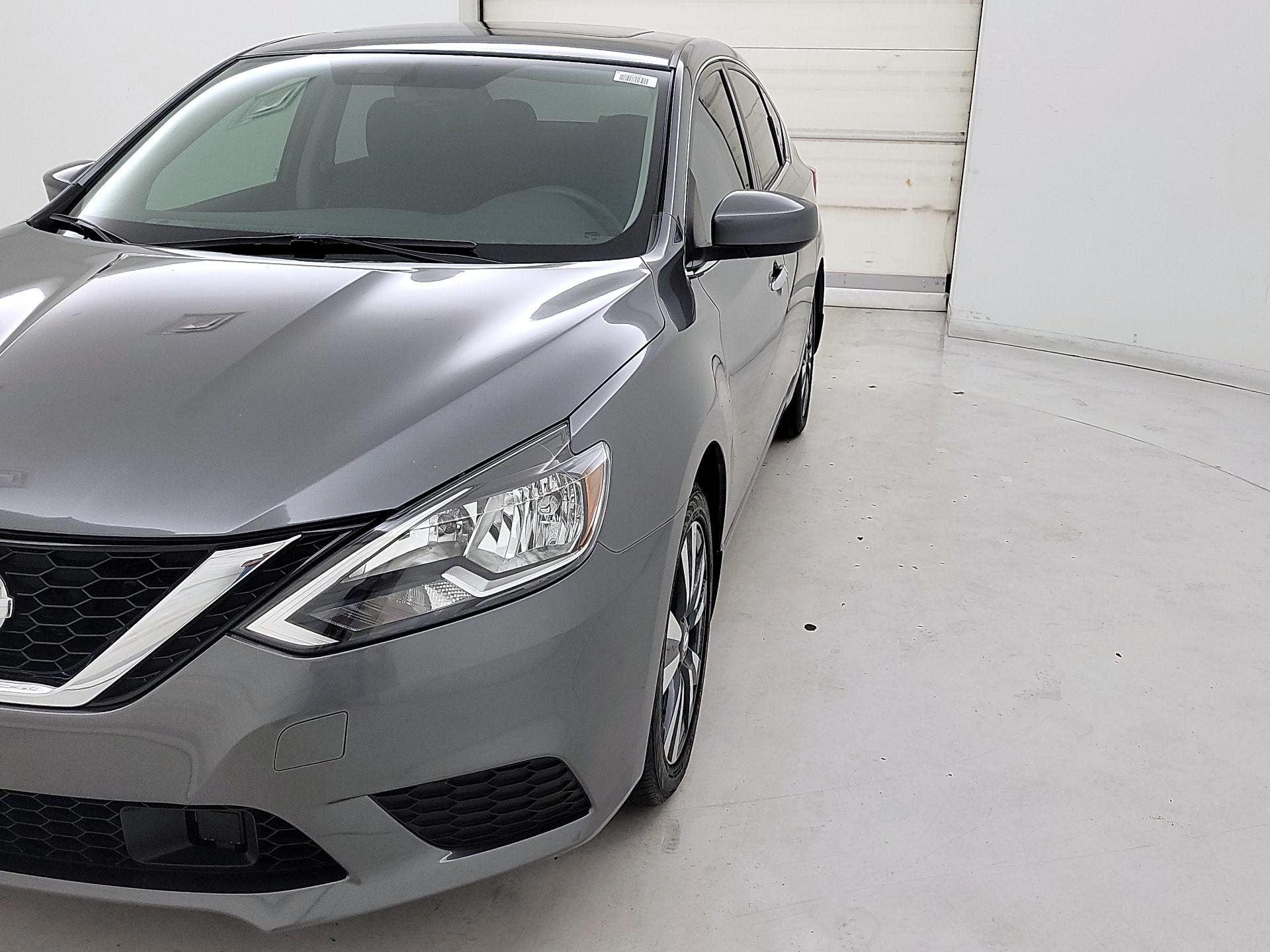 Thumbnail: 2019 Nissan Sentra - 3