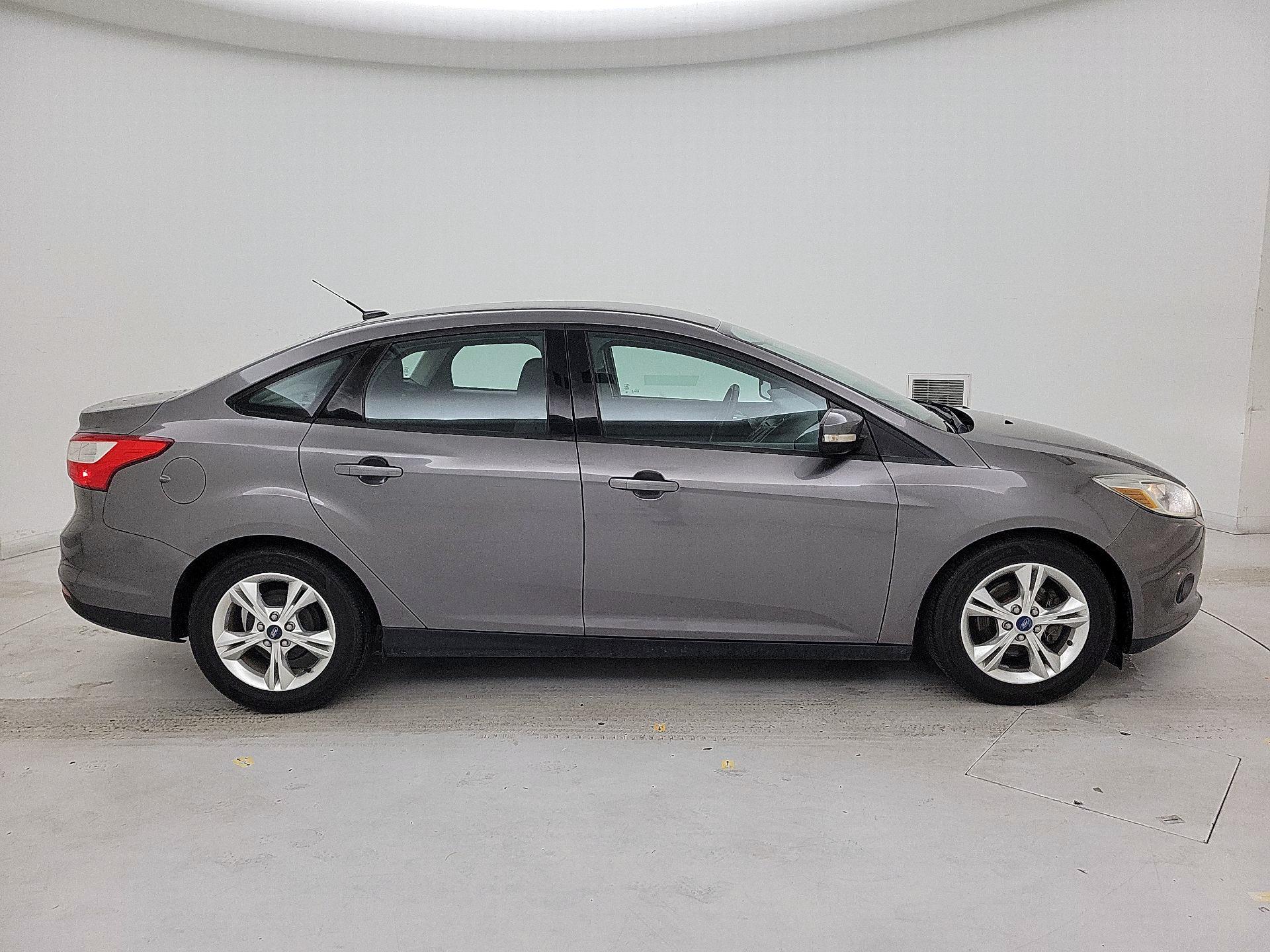 Thumbnail: 2014 Ford Focus - 4