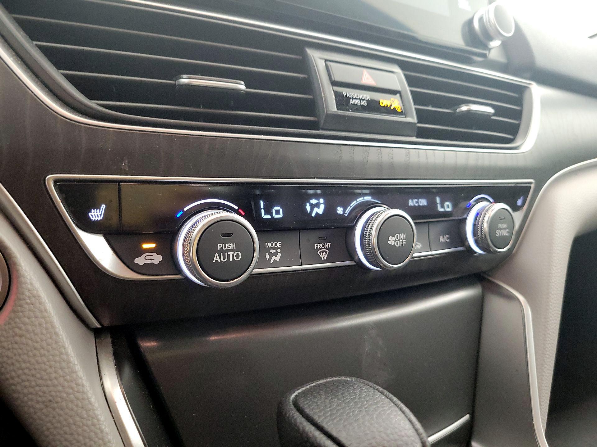 Thumbnail: 2019 Honda Accord - 14