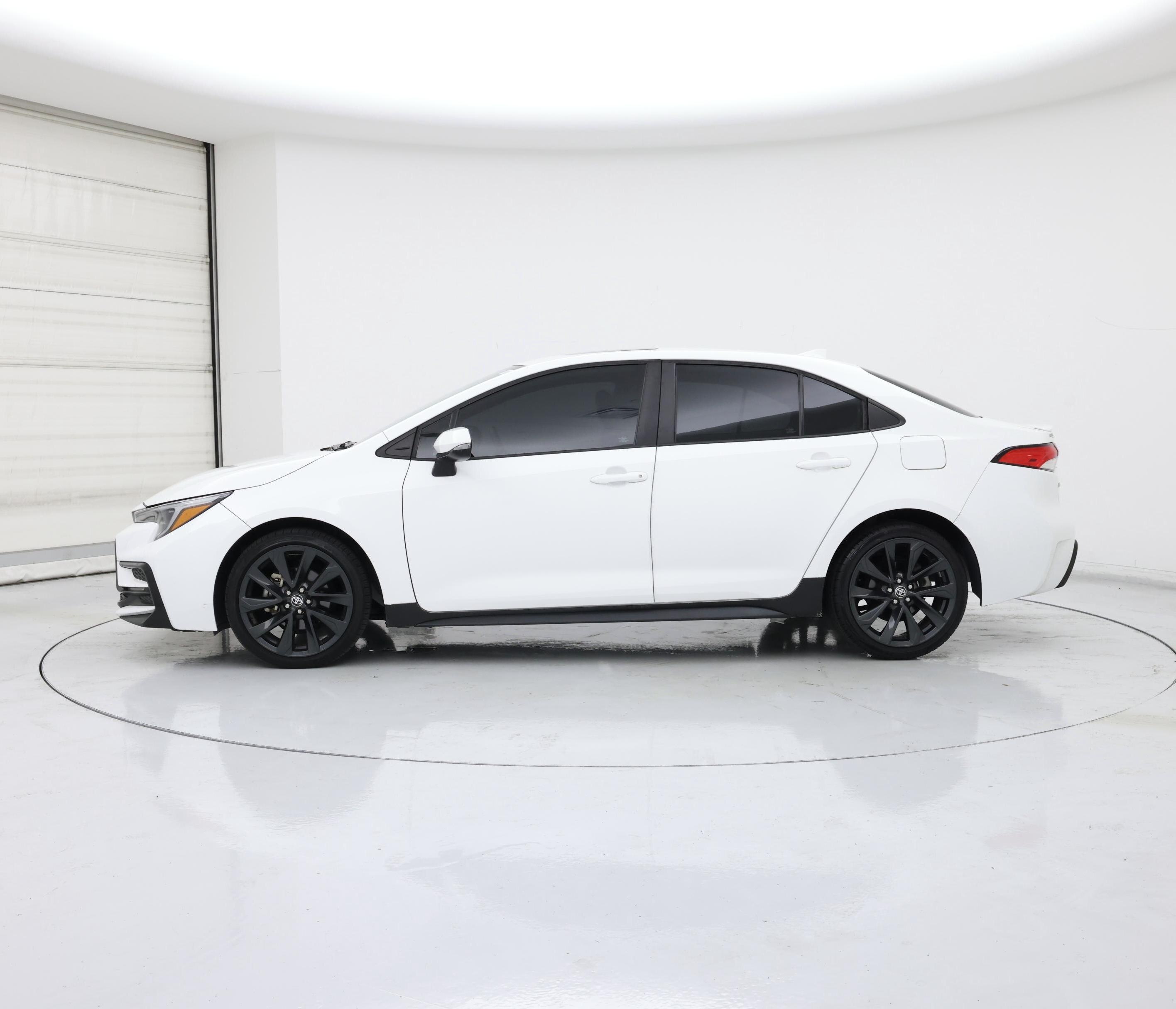 Thumbnail: 2023 Toyota Corolla - 3
