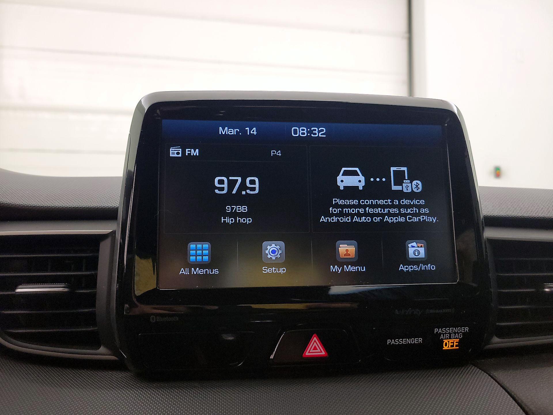 Thumbnail: 2019 Hyundai Veloster - 15