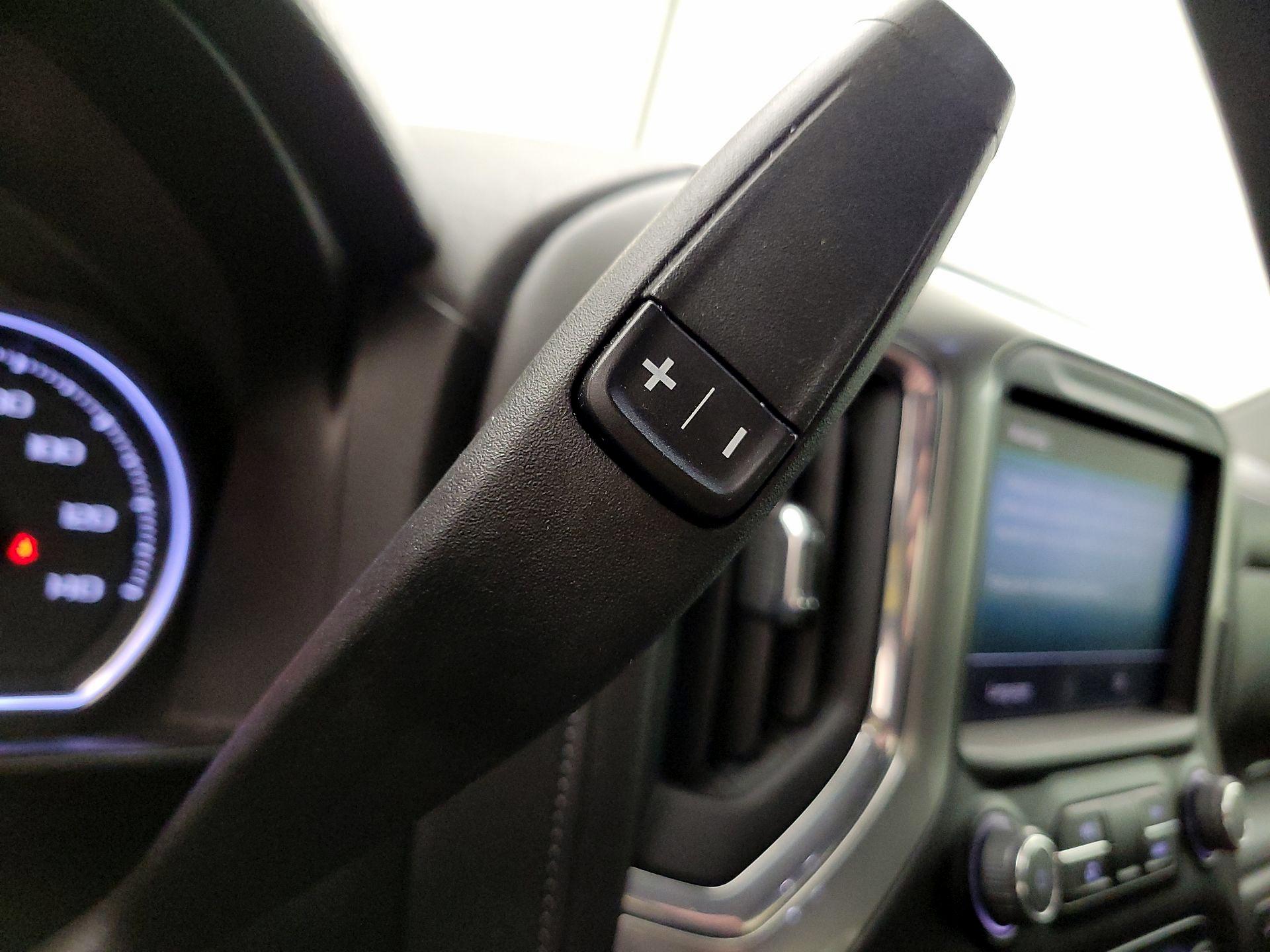 Thumbnail: 2021 Chevrolet Silverado 1500 - 17